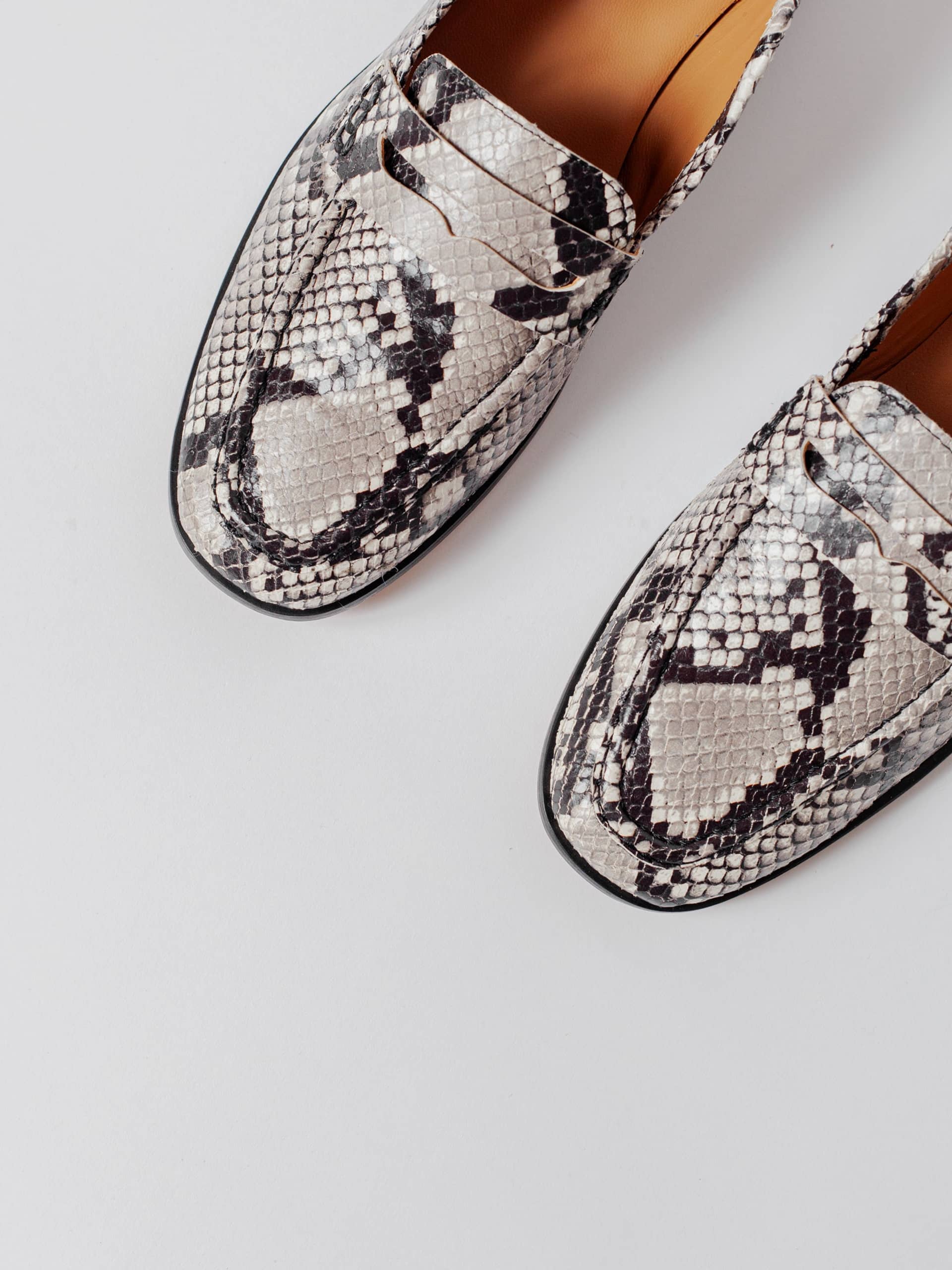 THE SUE made by Blankens