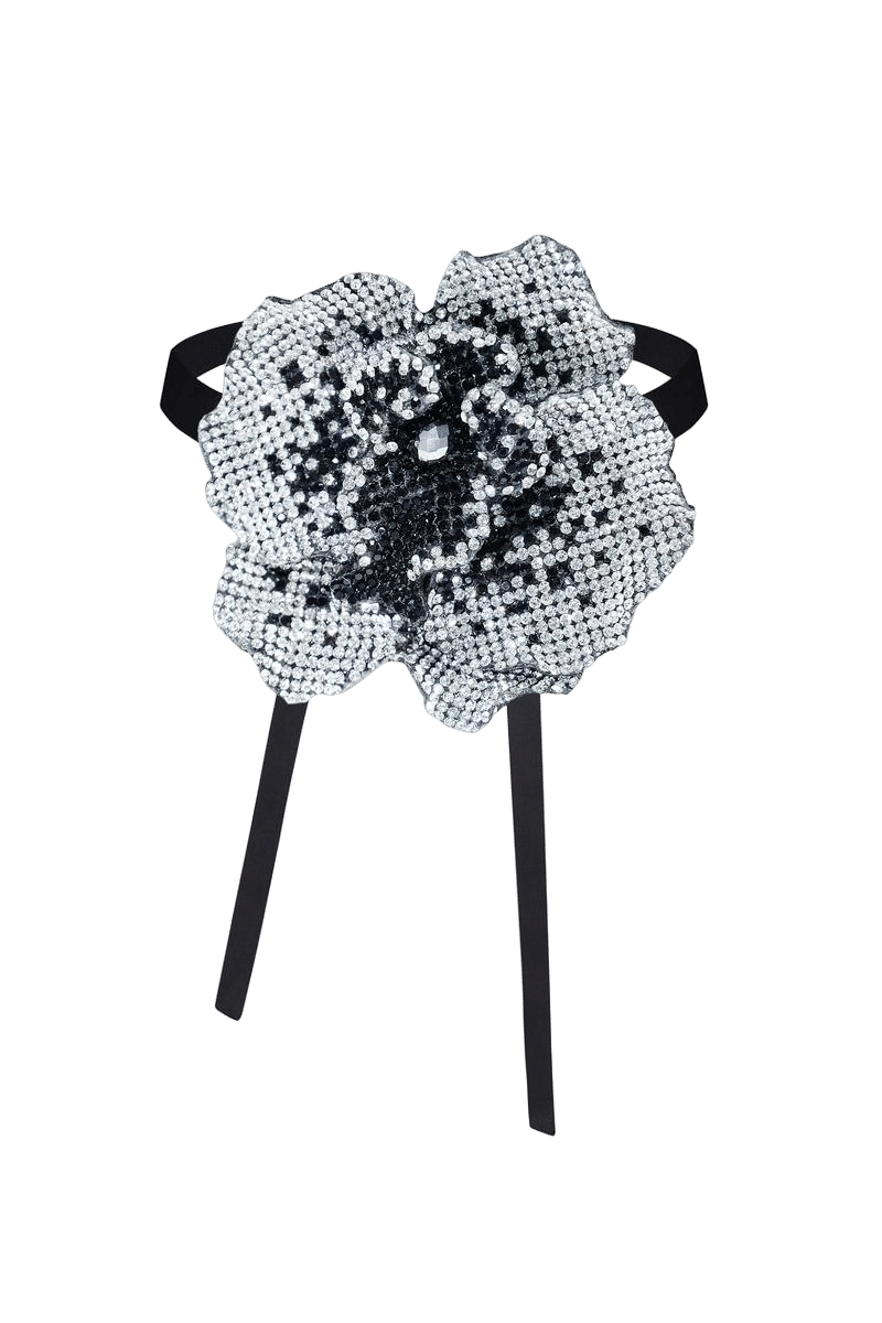 ORCHID CRYSTAL CHOKER made by NUÉ