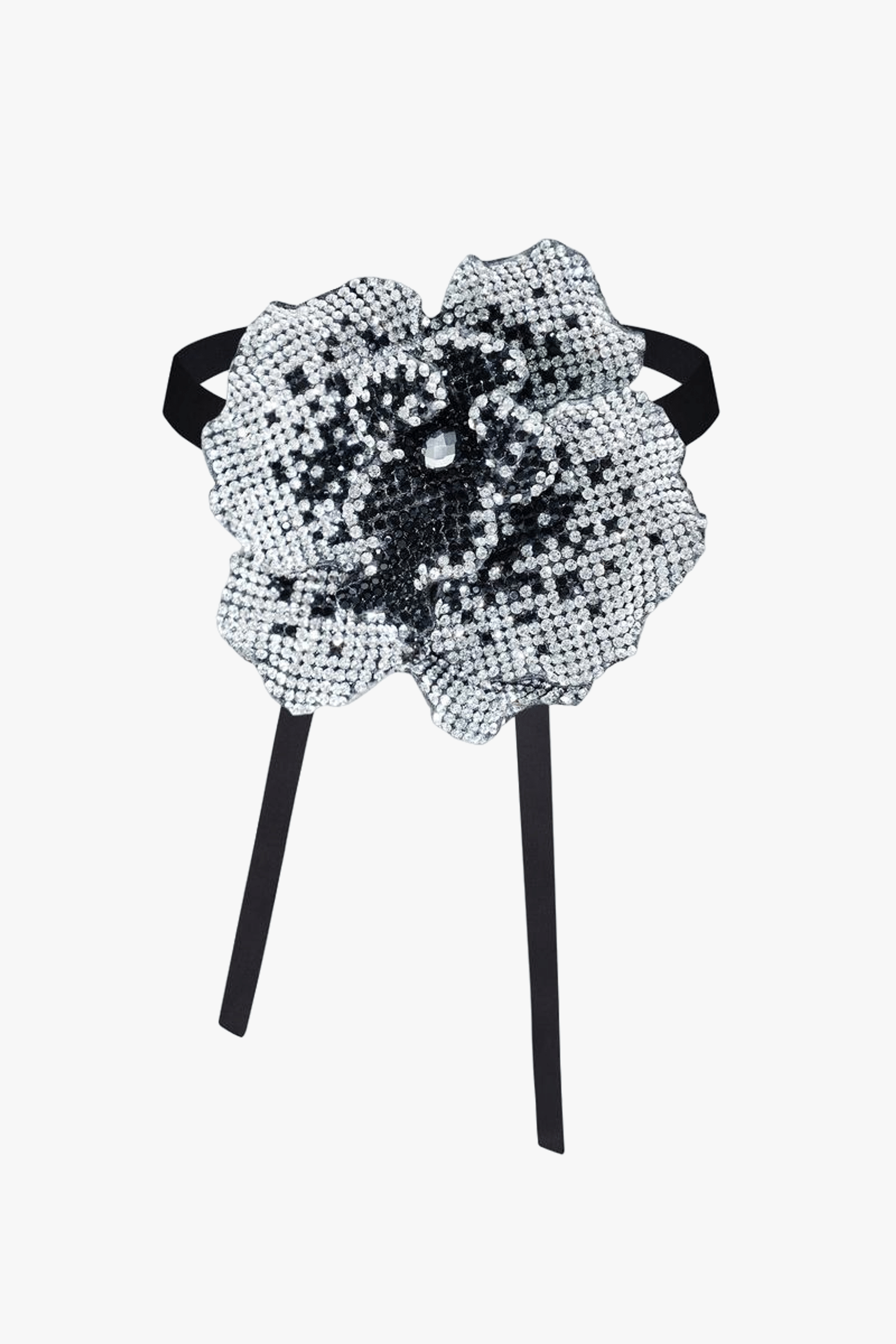 ORCHID CRYSTAL CHOKER made by NUÉ