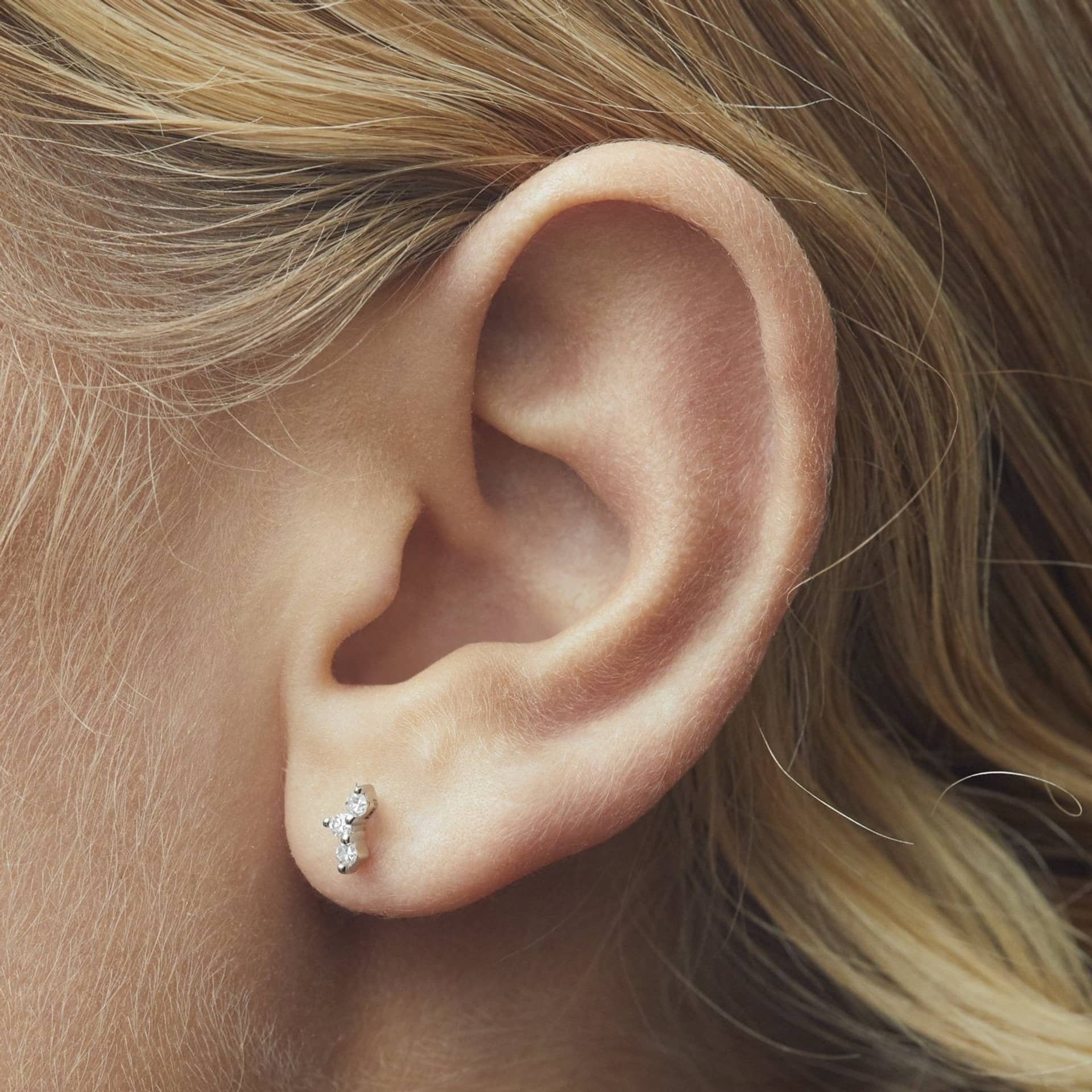 HONEY I'M HOME LABRET - WHITE DIAMOND & WHITE GOLD made by ENNUI