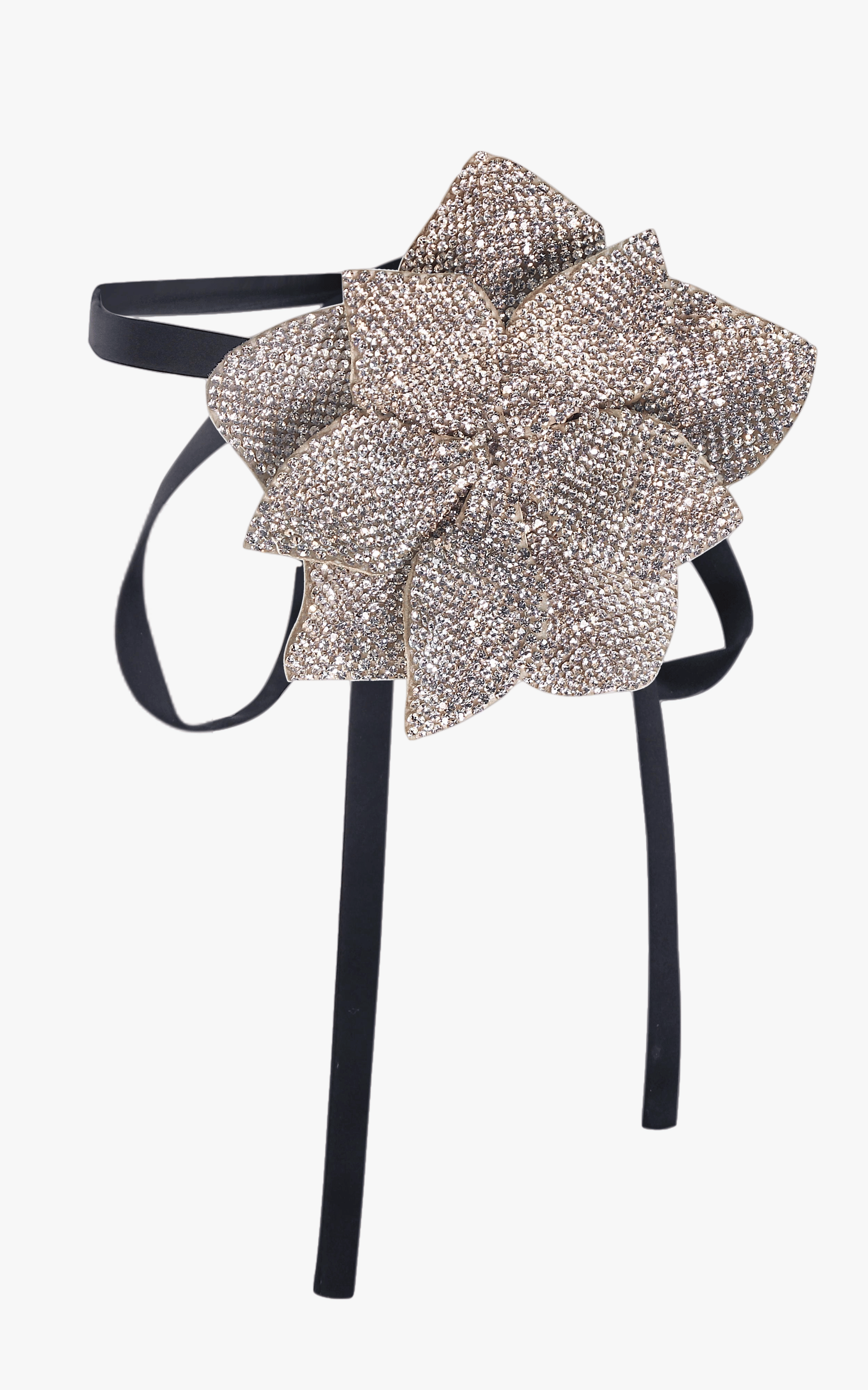 Crystal Flower choker made by NUÉ