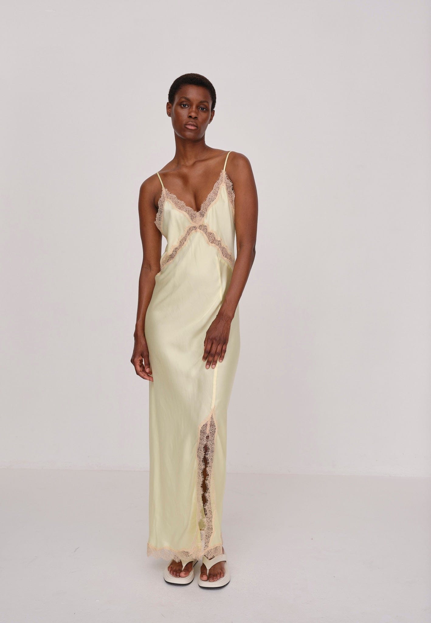 Jonathan Dress - Ice Yellow made by HERSKIND