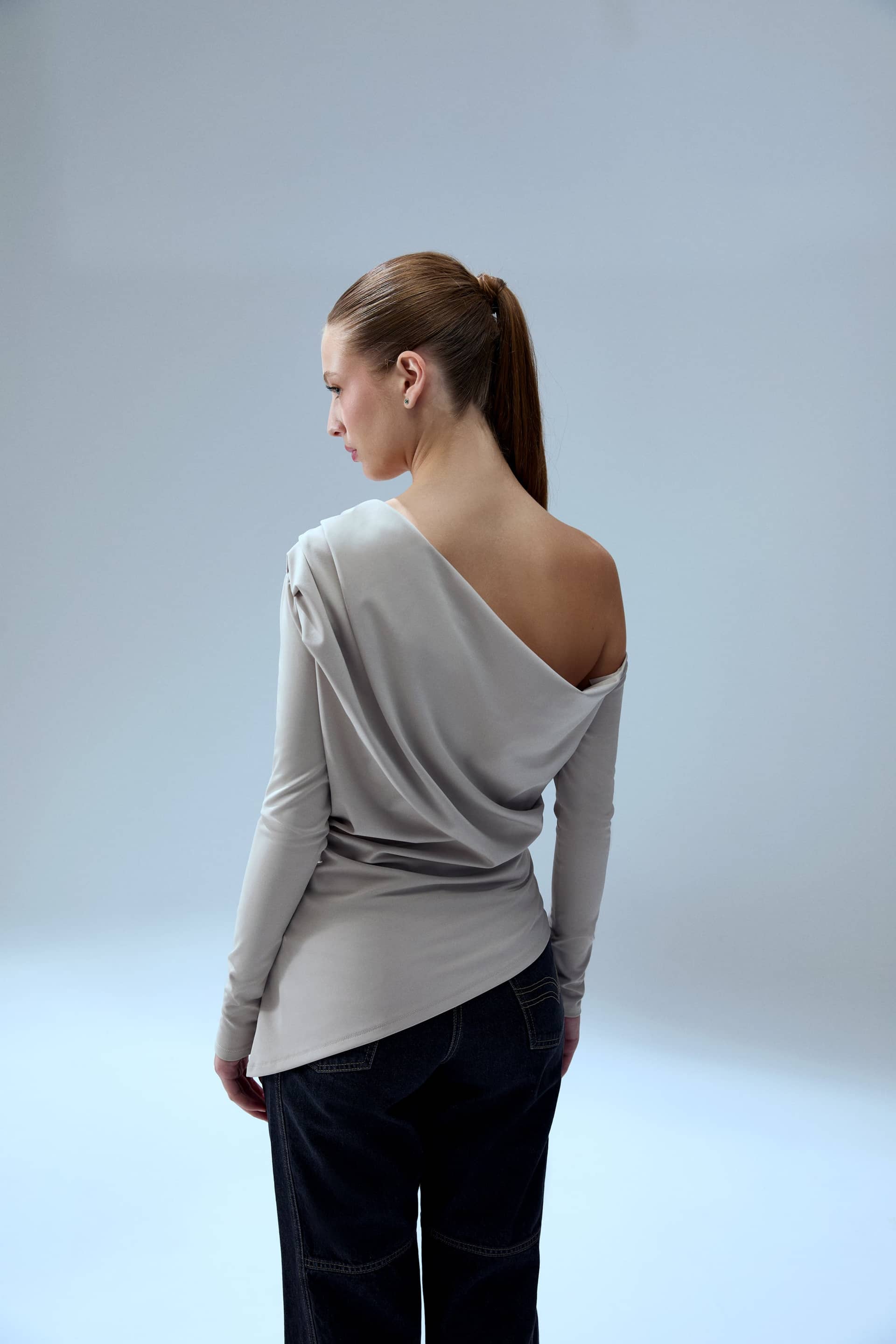 YOUR *ITCH DRAPED LONG SLEEVE TOP - STRING made by PCFG