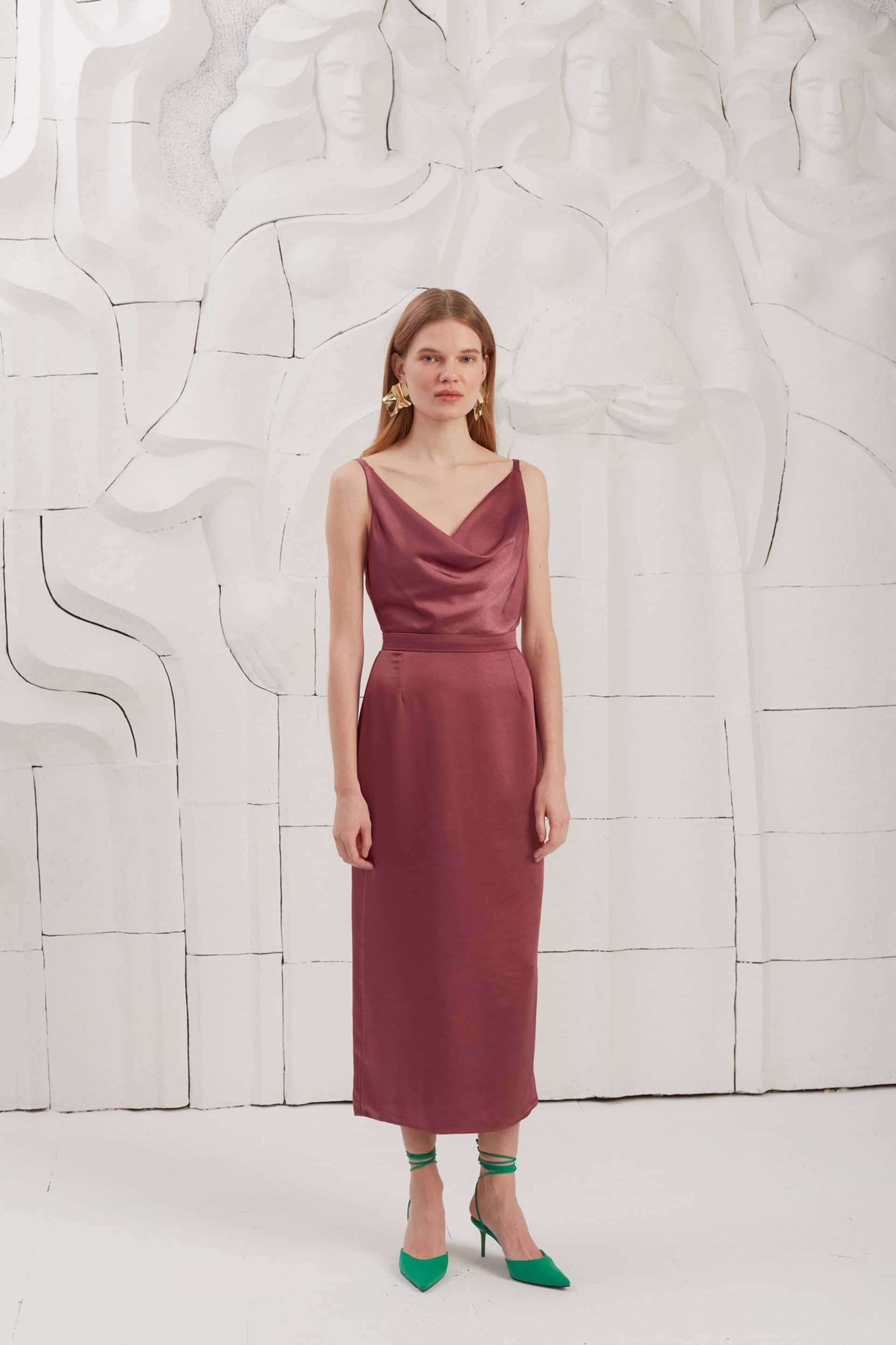 KAMEA brick red backless cocktail dress made by UNDRESS