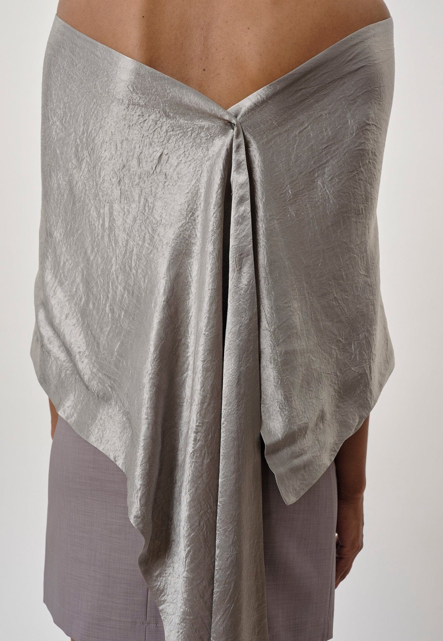 Sawyer Cape - Pearl Grey made by HERSKIND