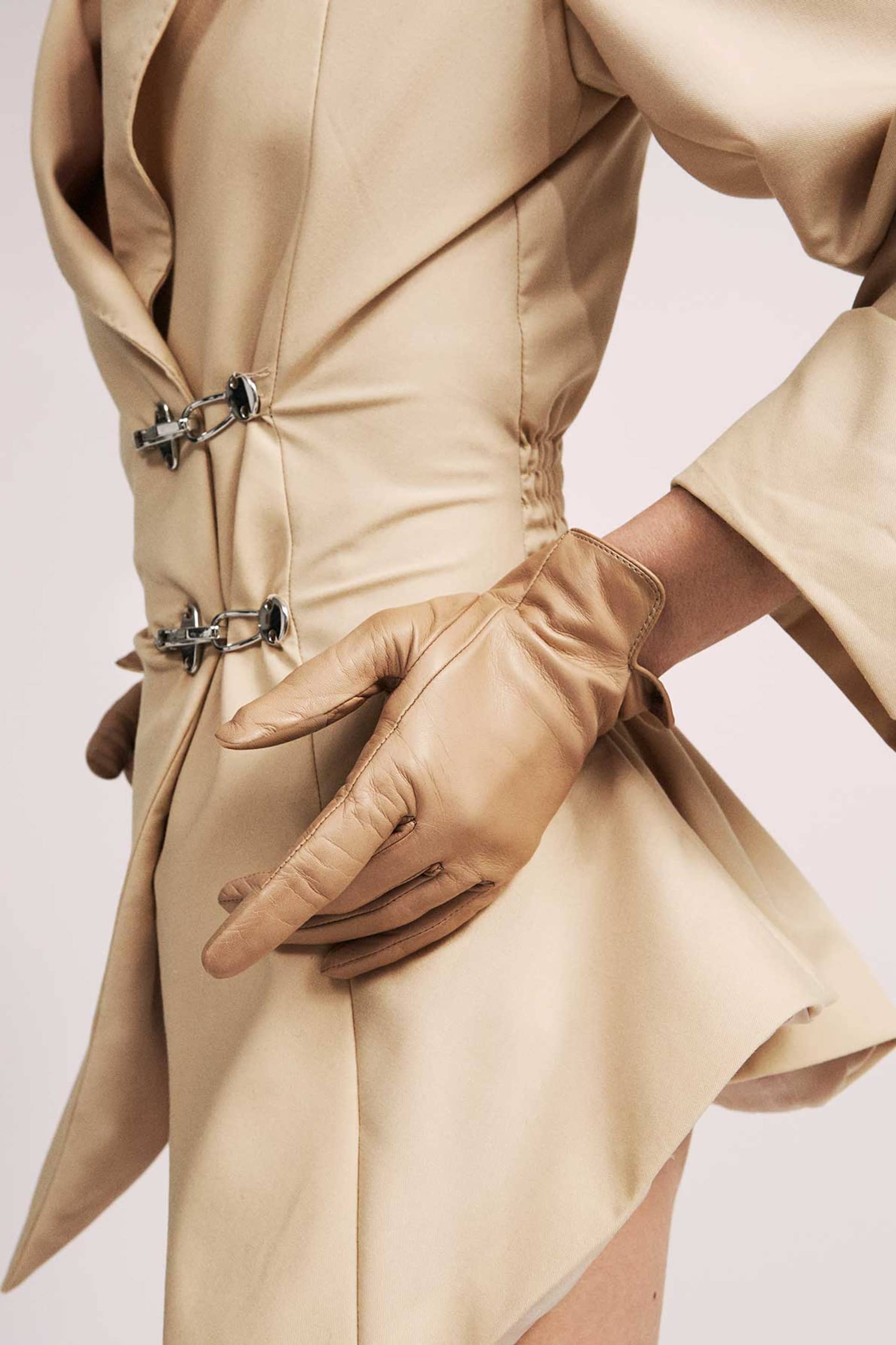 Essentials Unlined Beige made by Handsome Stockholm