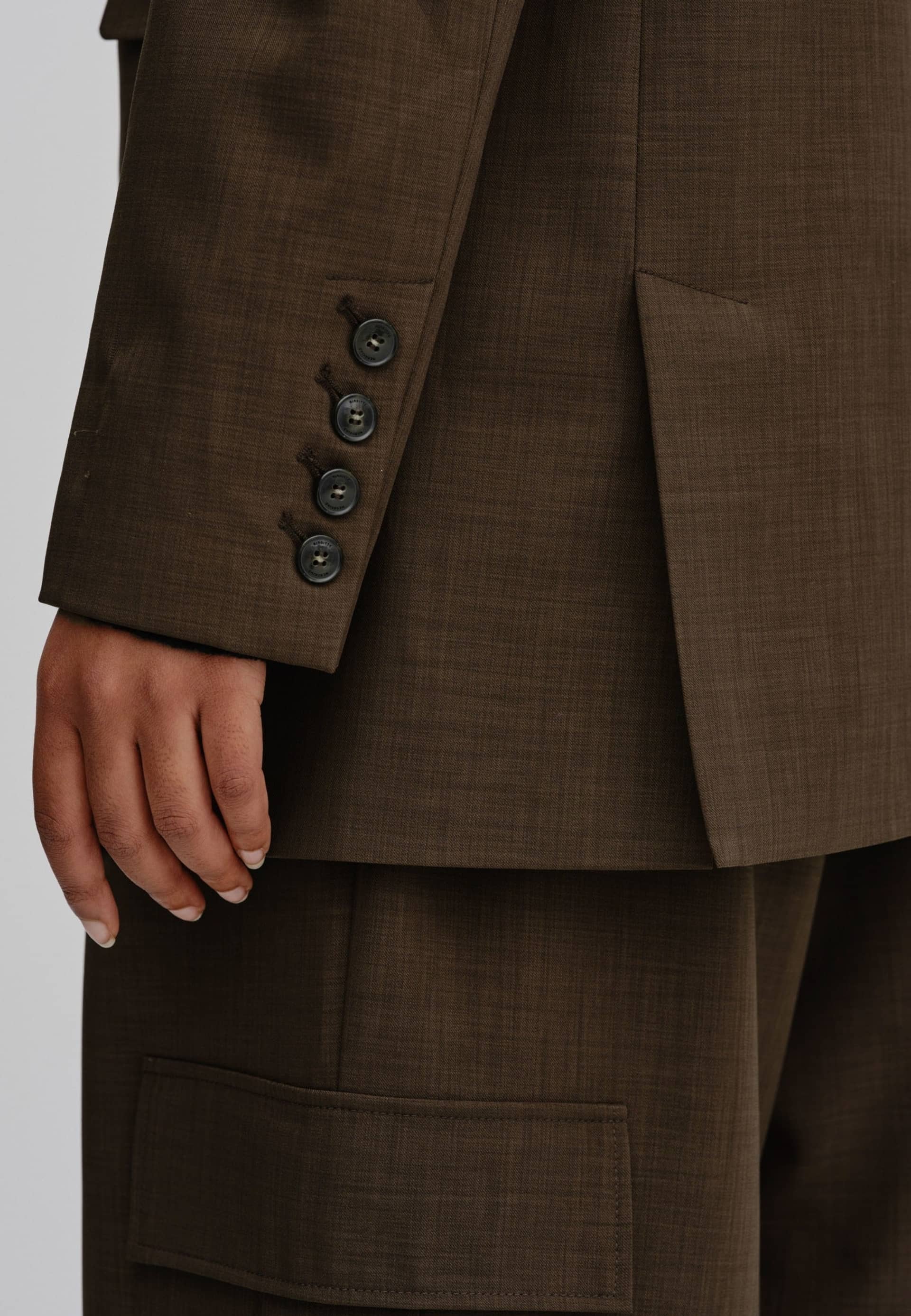 Lilith Blazer - Dark Chocolate in Brown made by HERSKIND