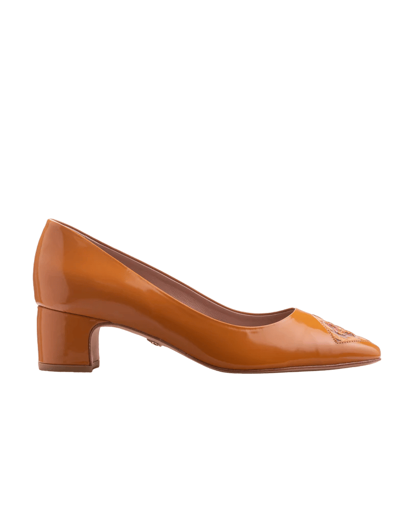 Fiorellini Pump Leather 45 Peru Brown in Brown made by ATANA