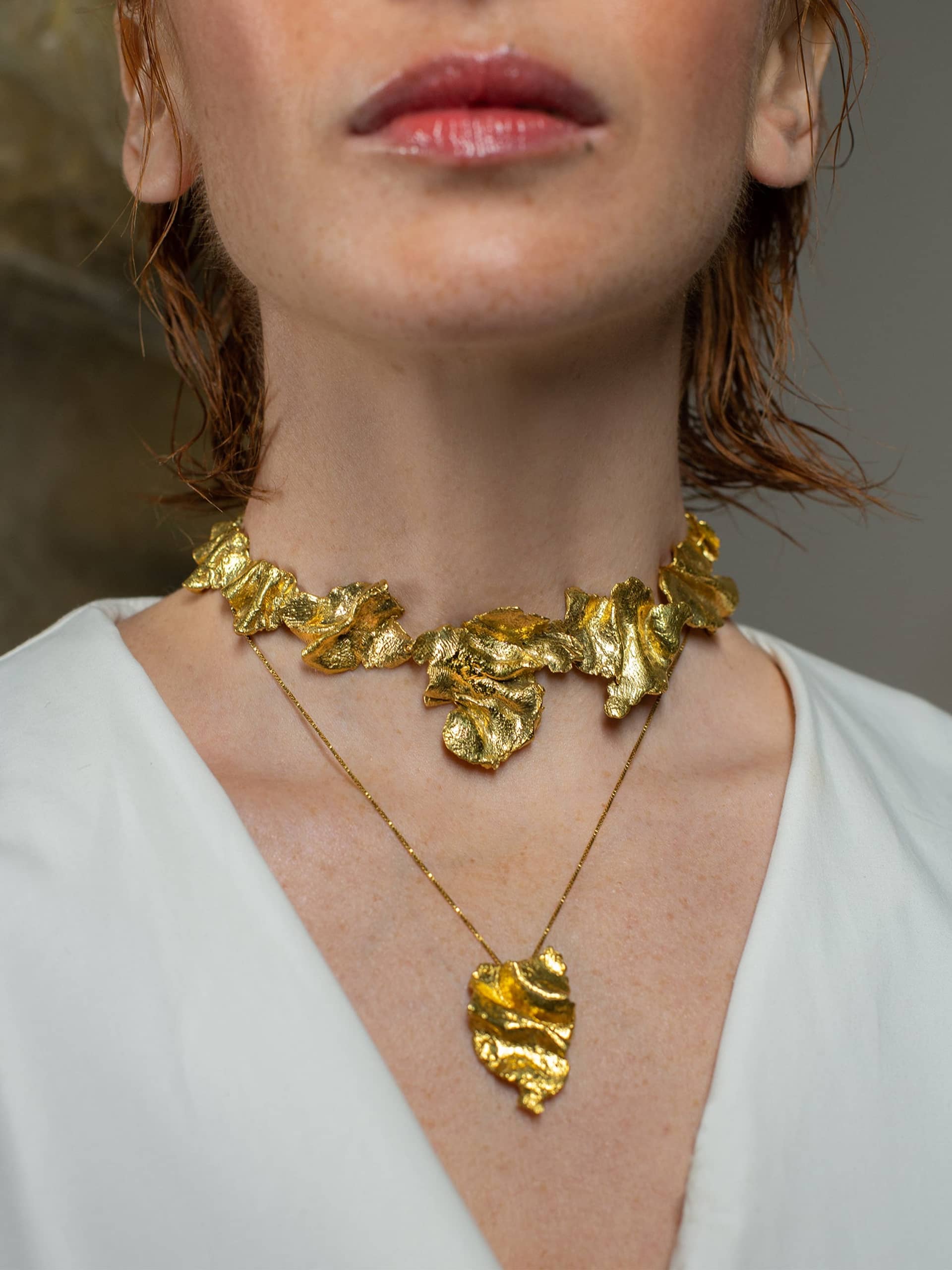 Artemis Necklace Gold in Gold made by Eva Remenyi