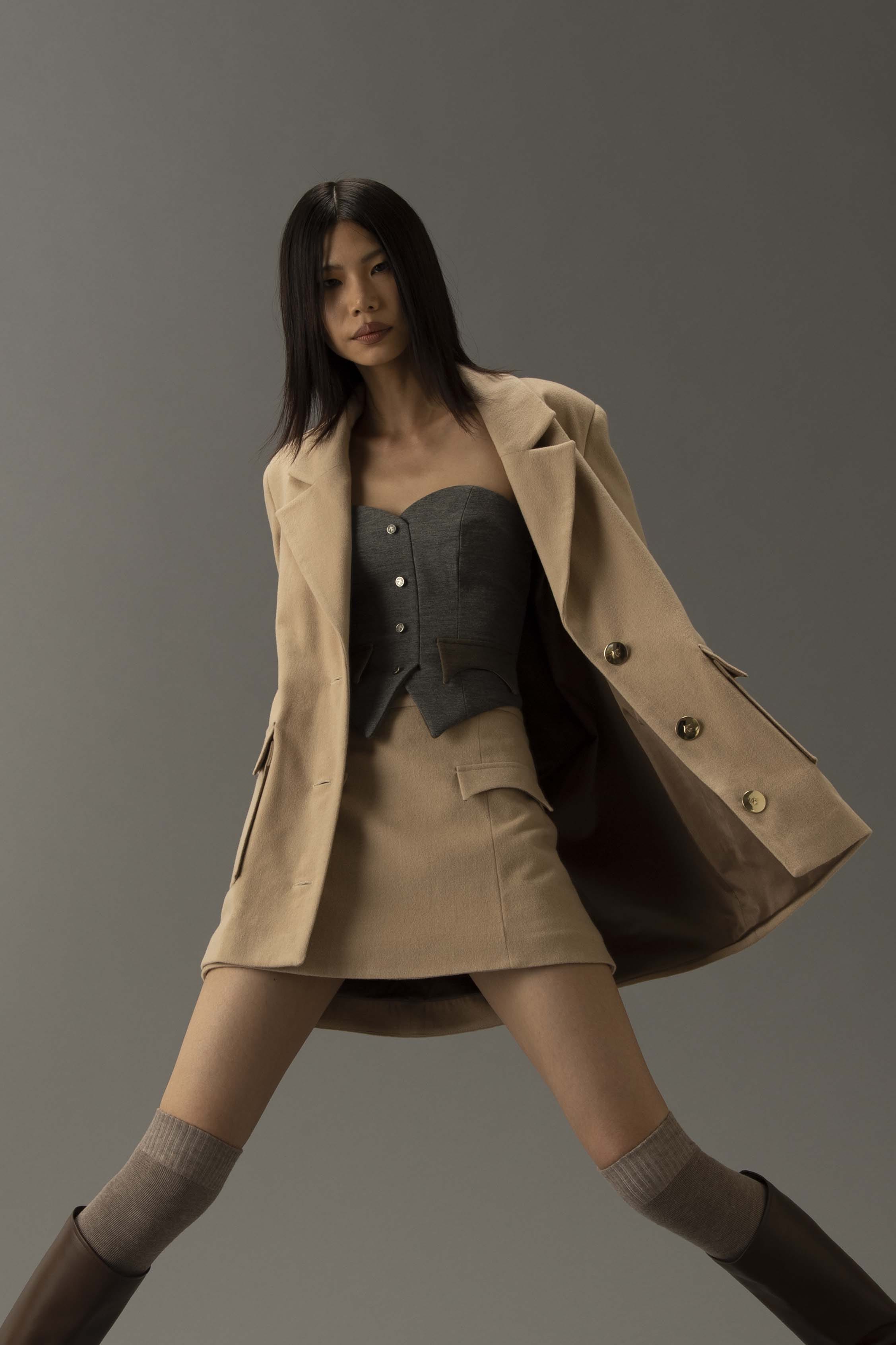 HERITAGE CAMELHAIR SKIRT in Beige made by Vestiaire d'un Oiseau Libre