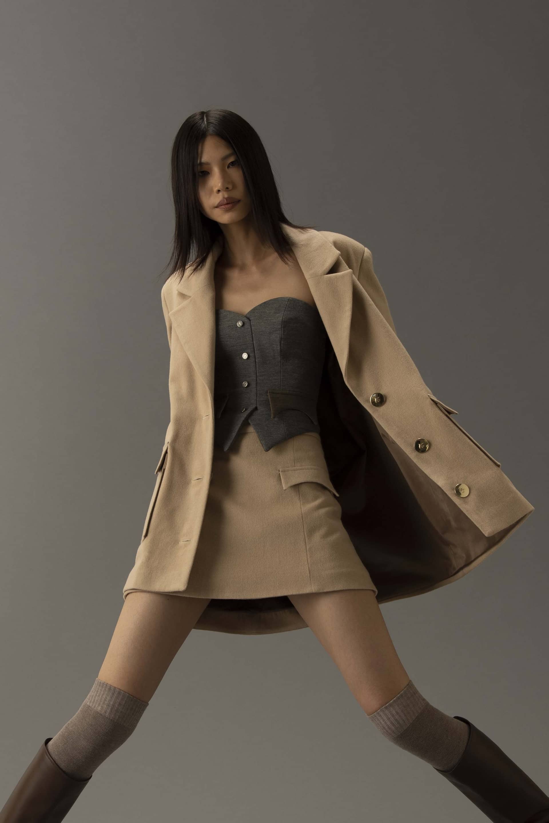 HERITAGE CAMELHAIR SKIRT in Beige made by Vestiaire d'un Oiseau Libre