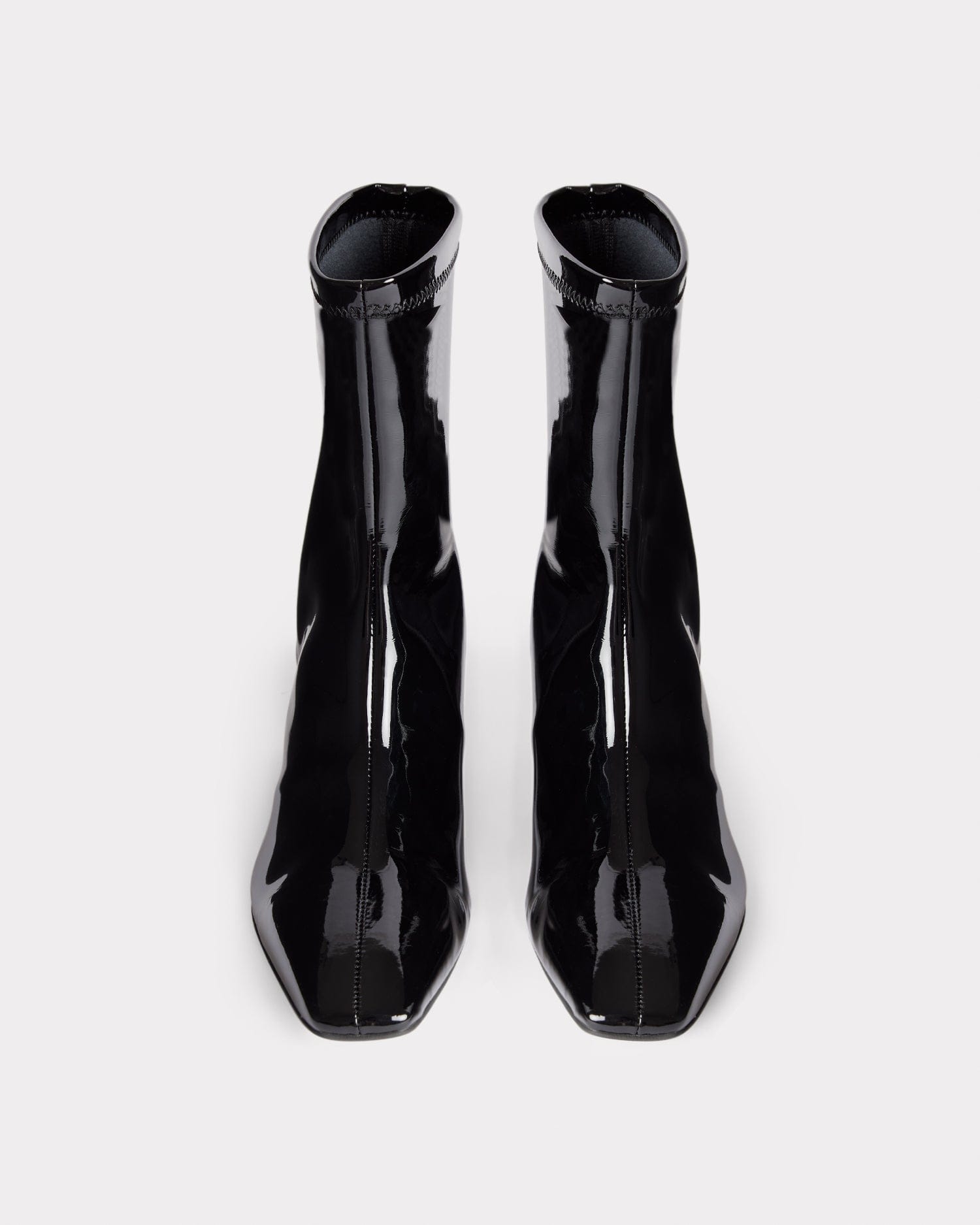 The Glove Boot - Black Patent made by ESSEN