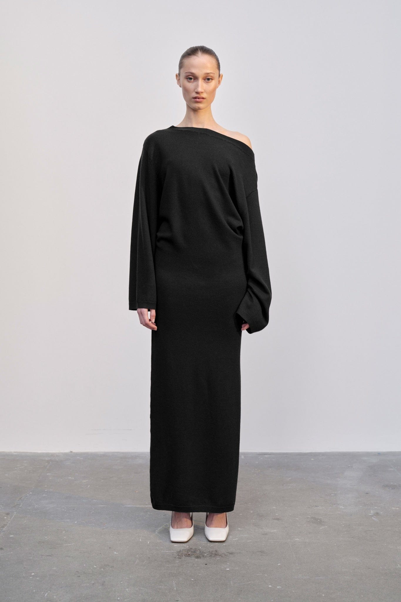 Isabella Knit Dress - Black made by HERSKIND