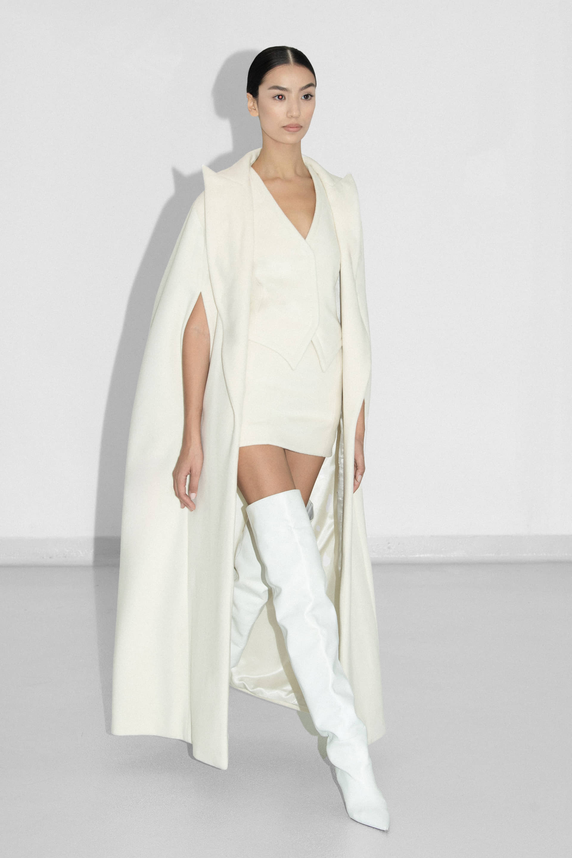 CASHMERE BLEND CAPE made by Vestiaire d'un Oiseau Libre