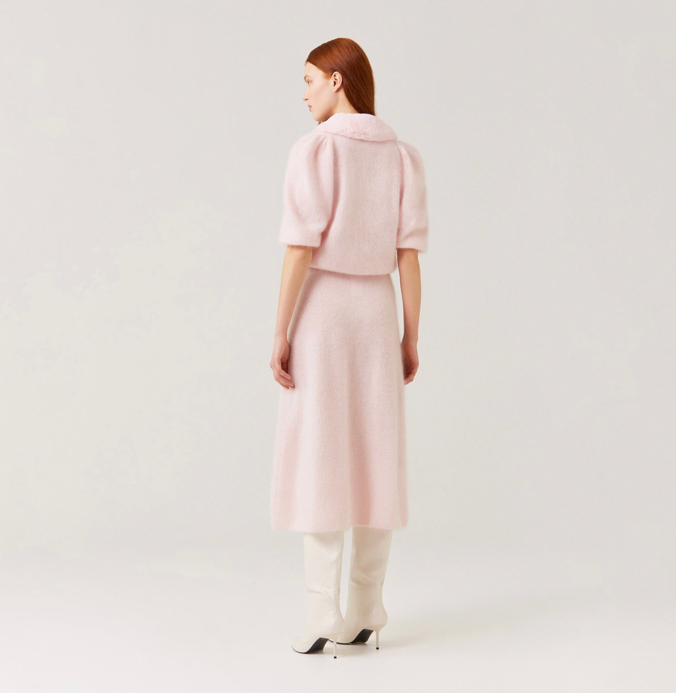 FLUFFY BALLOON-SLEEVED CASHMERE CARDIGAN WITH FAUX FUR COLLAR in Pink made by CRUSH Collection