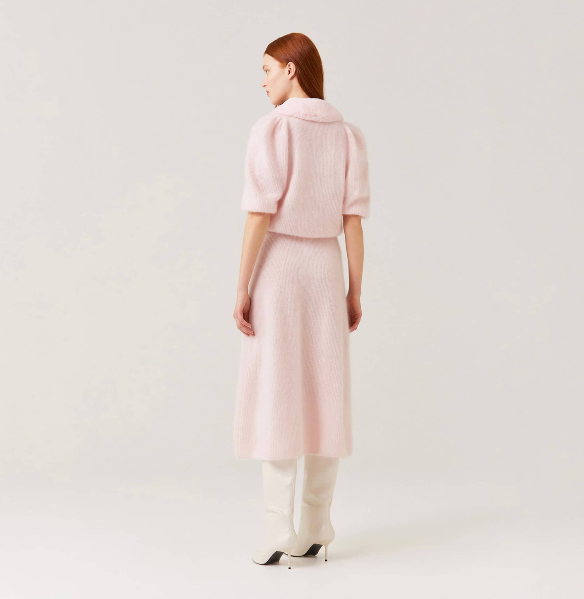 FLUFFY BALLOON-SLEEVED CASHMERE CARDIGAN WITH FAUX FUR COLLAR in Pink made by CRUSH Collection