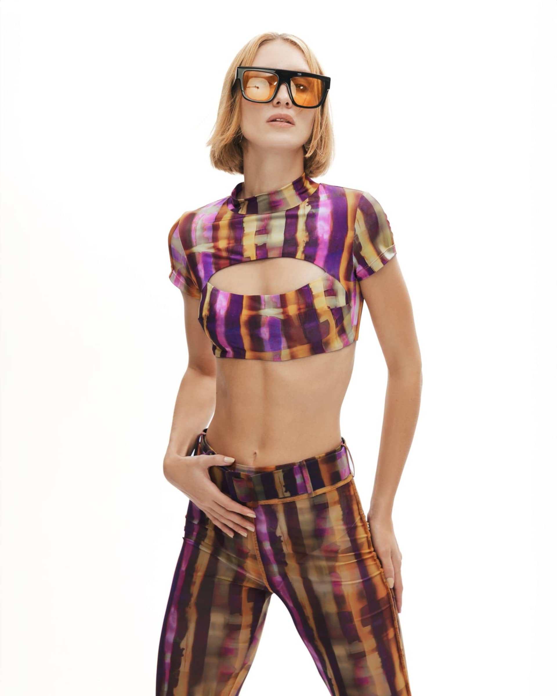 Groove Dealer Top made by Khela