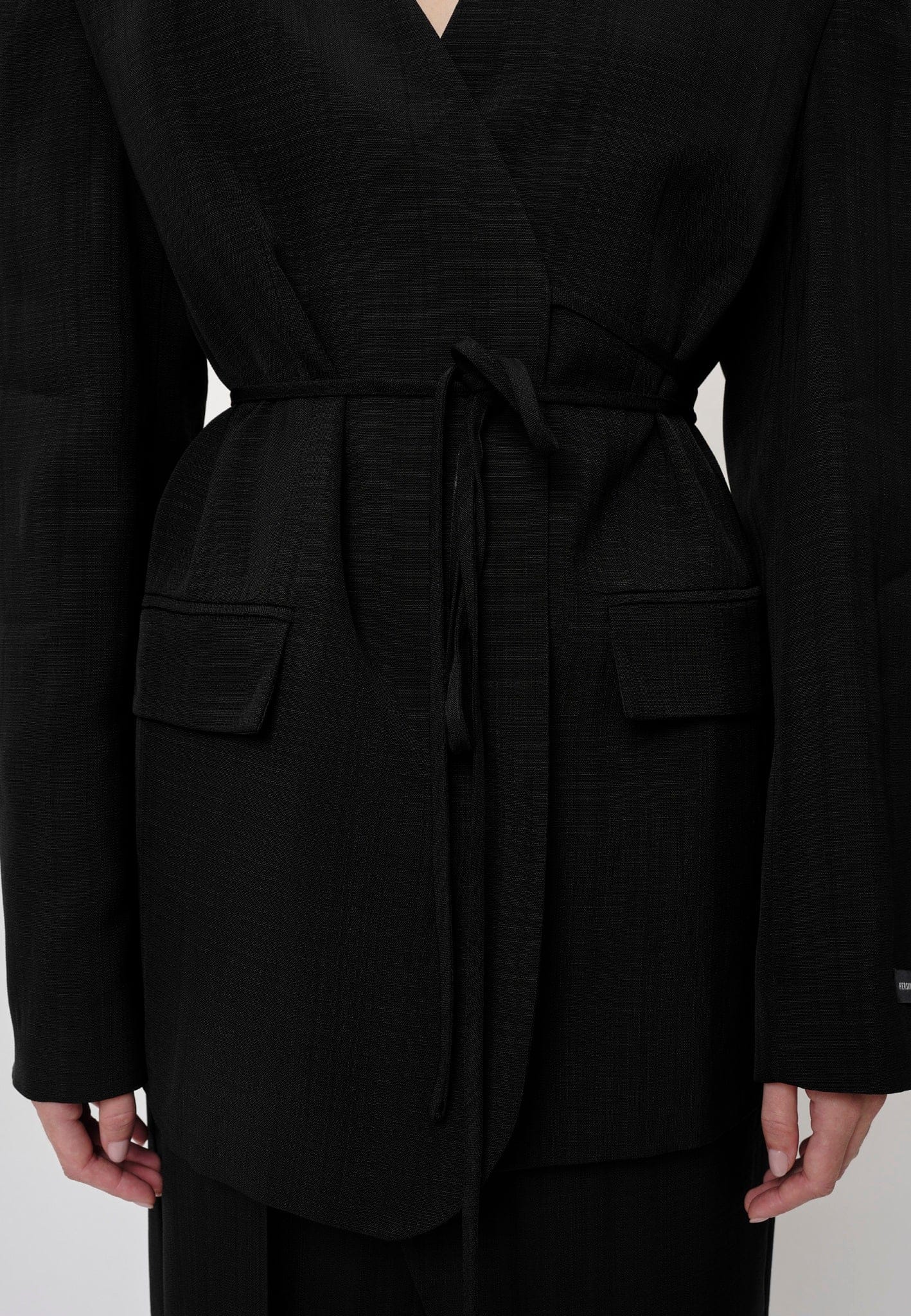 Indiana Blazer - Black made by HERSKIND