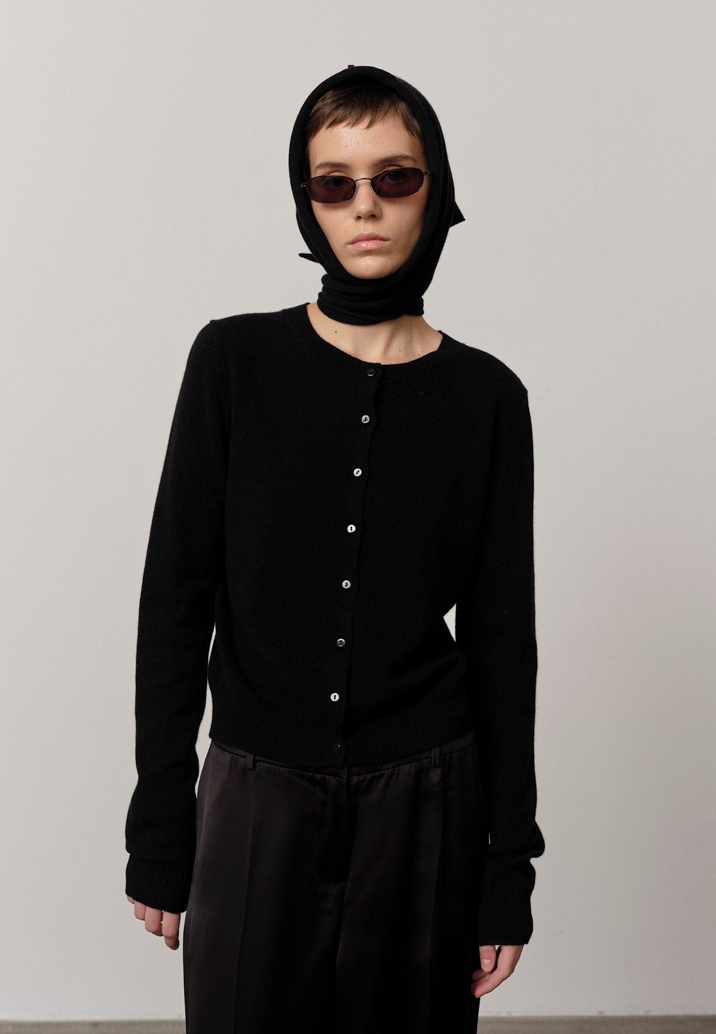 Beau Knit Scarf - Black made by HERSKIND