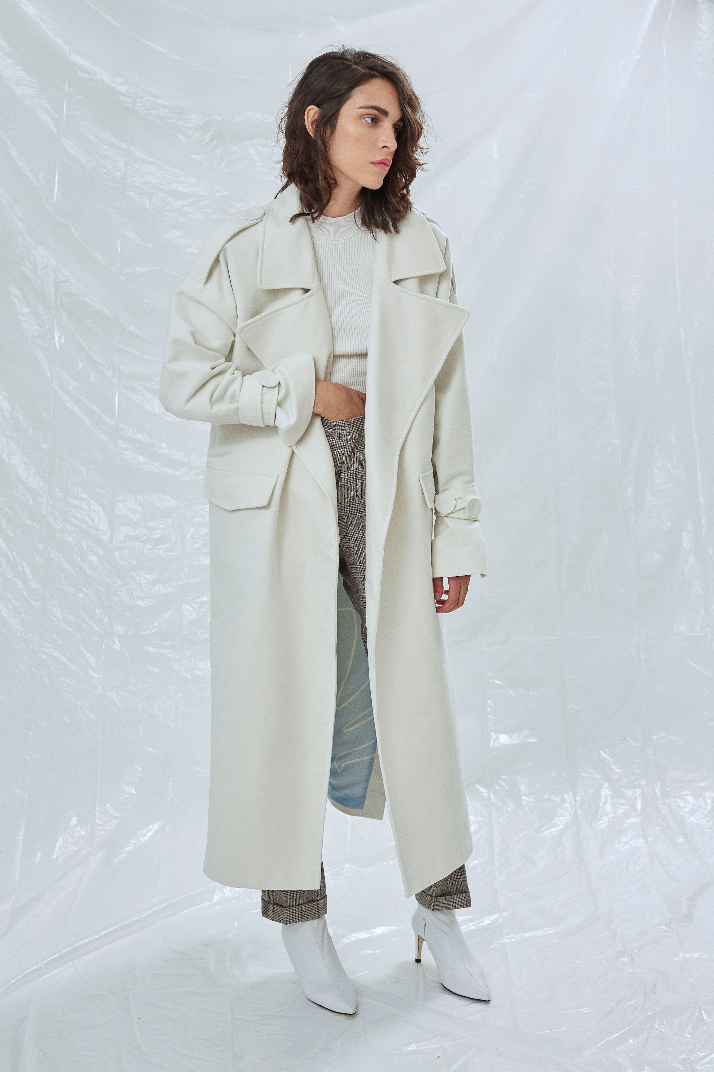 Laura Oversized Coat in Blanche in White made by Nazli Ceren
