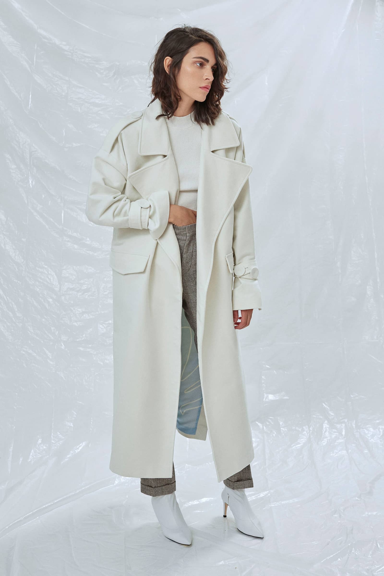 Laura Oversized Coat in Blanche in White made by Nazli Ceren