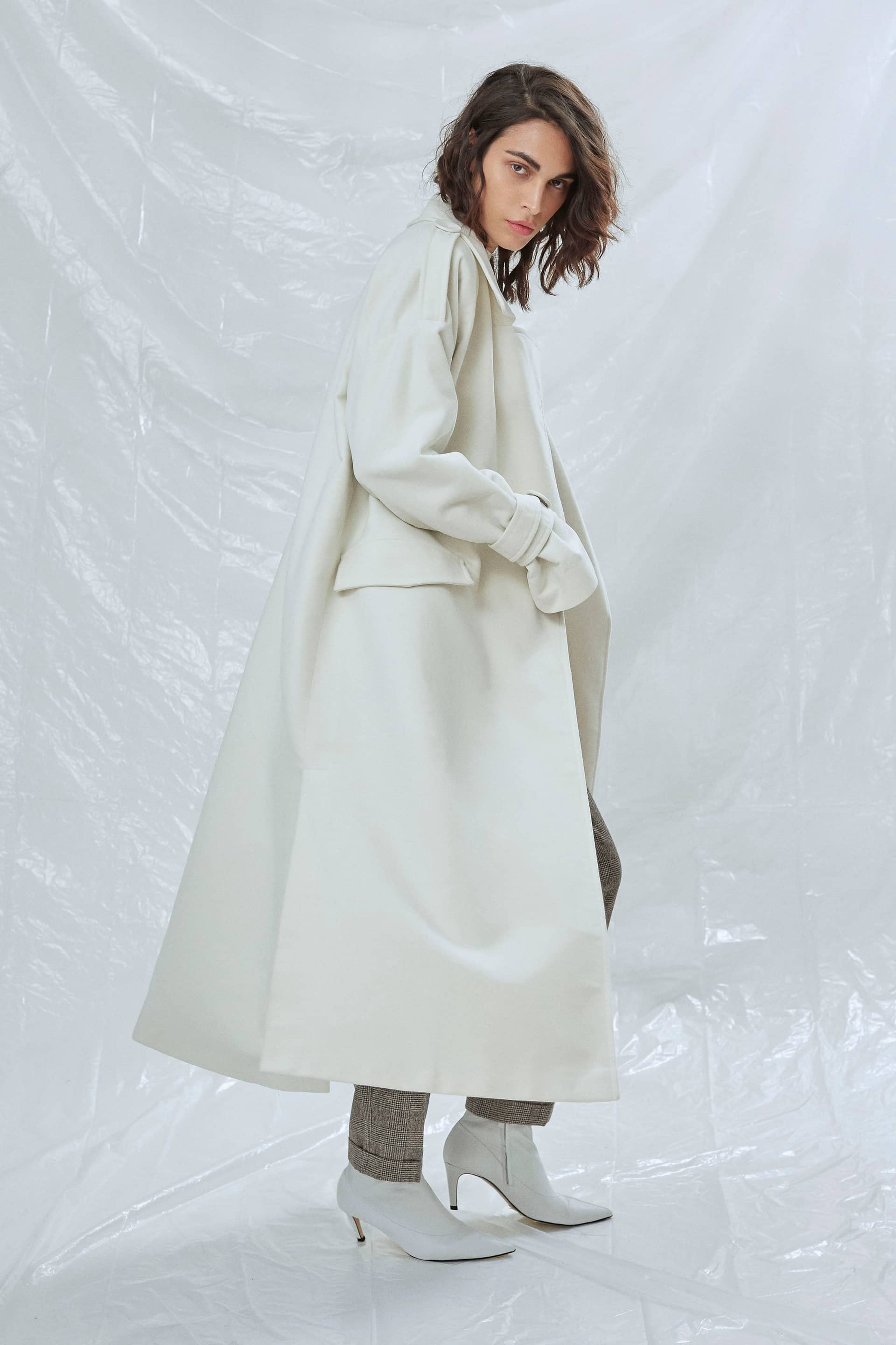 Laura Oversized Coat in Blanche in White made by Nazli Ceren