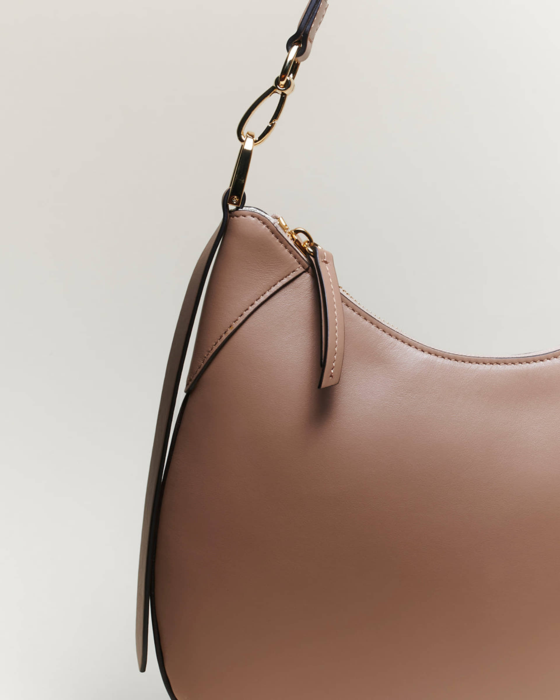 Camillo in Tan made by Sepi Agari