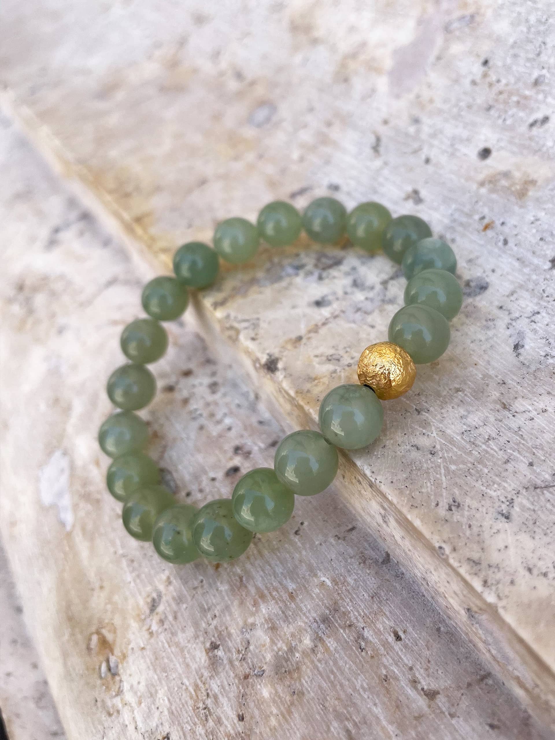 Jade Forest Green Bracelet made by Eva Remenyi