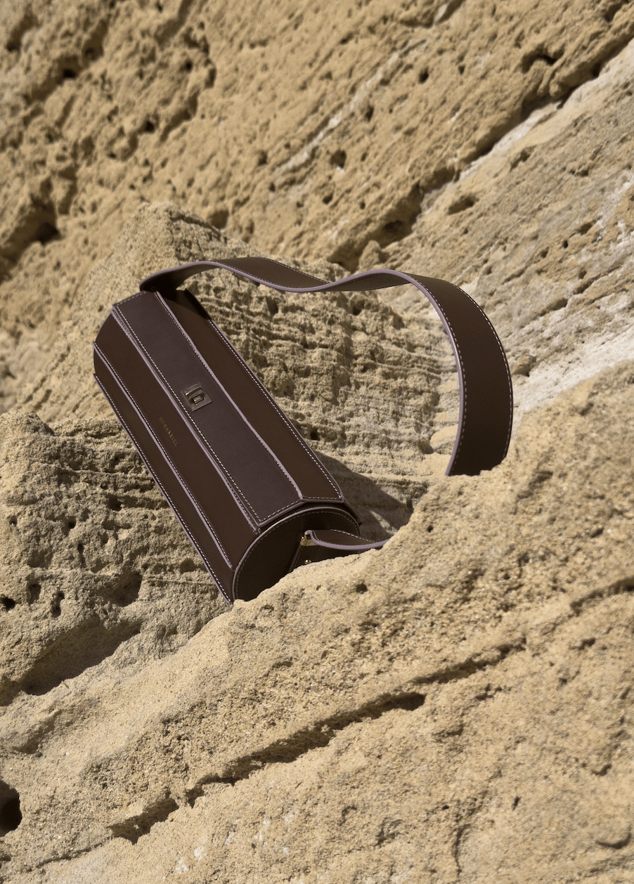 ELIPSE NOVA made by DEGABRIEL