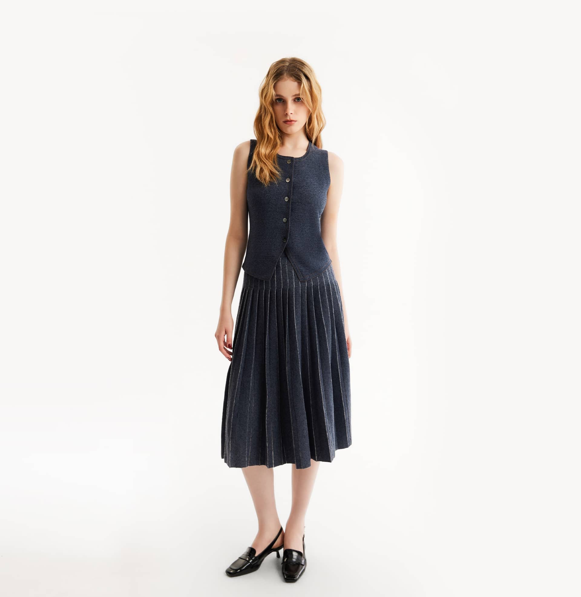 DENIM PLEATED SKIRT made by CRUSH Collection