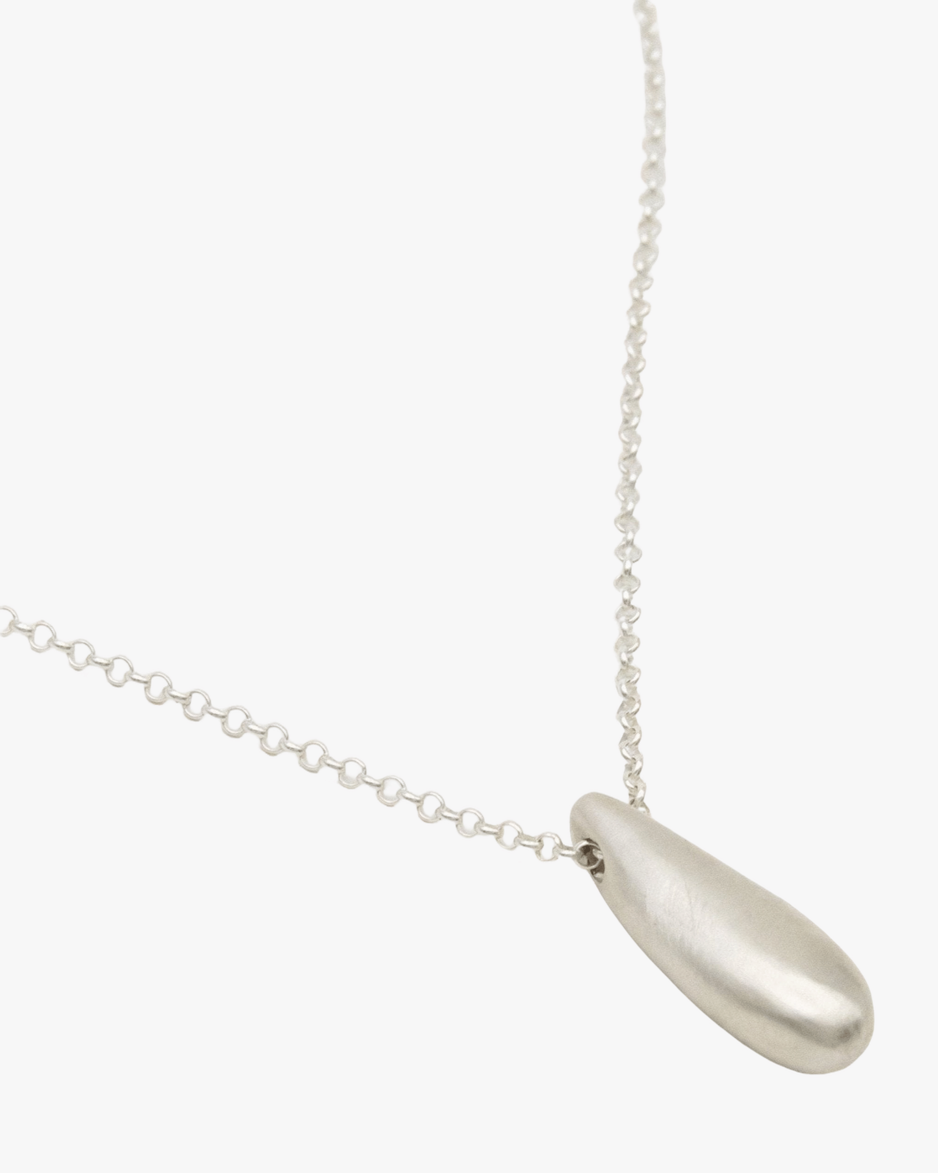 MANACA NECKLACE SMALL made by Carolina De Barros