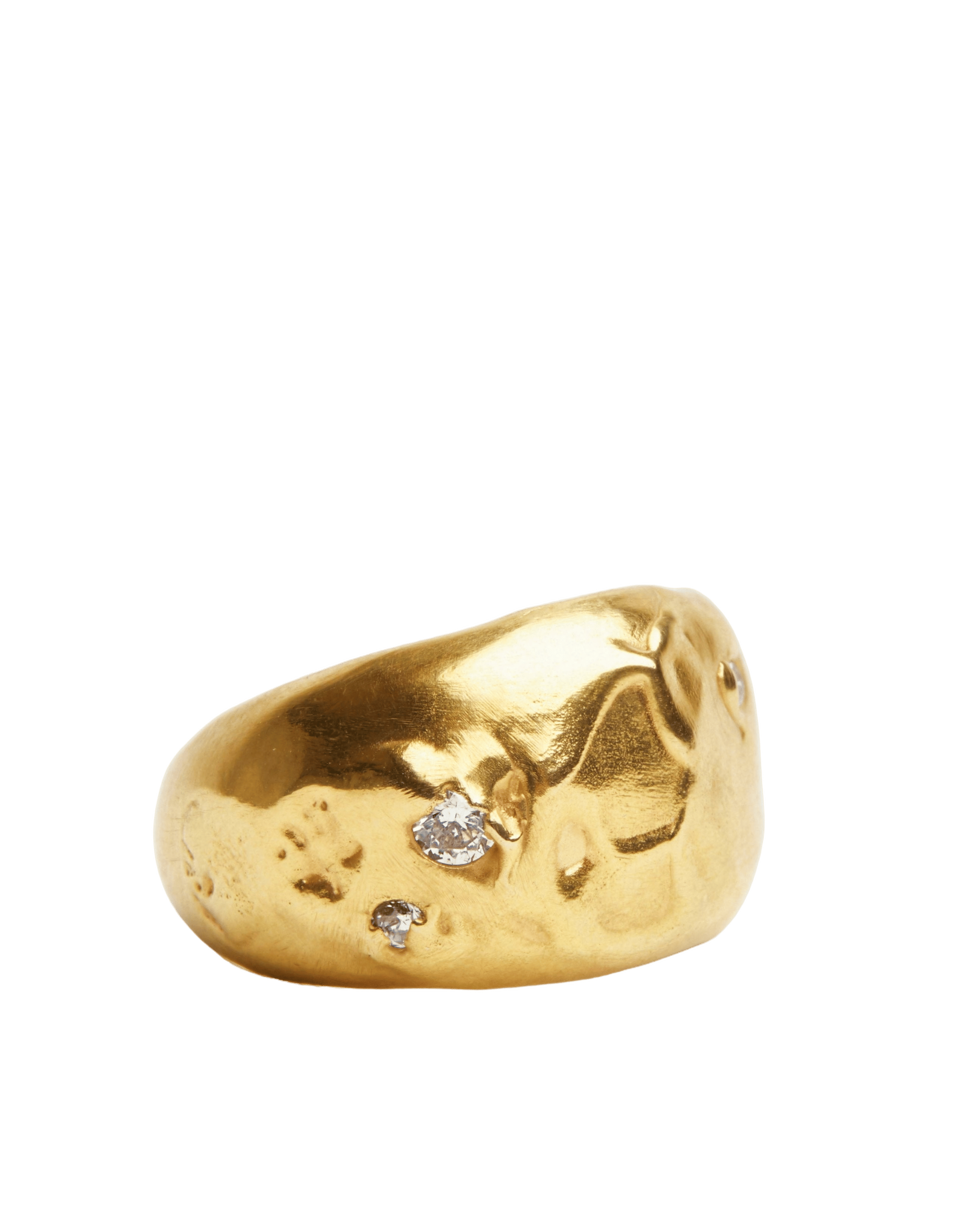 DALIA RING made by Carolina De Barros