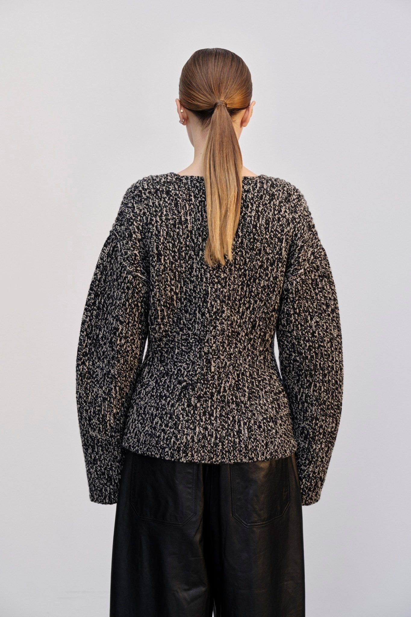 Sabina Knit Jacket - Salt & Peber made by HERSKIND