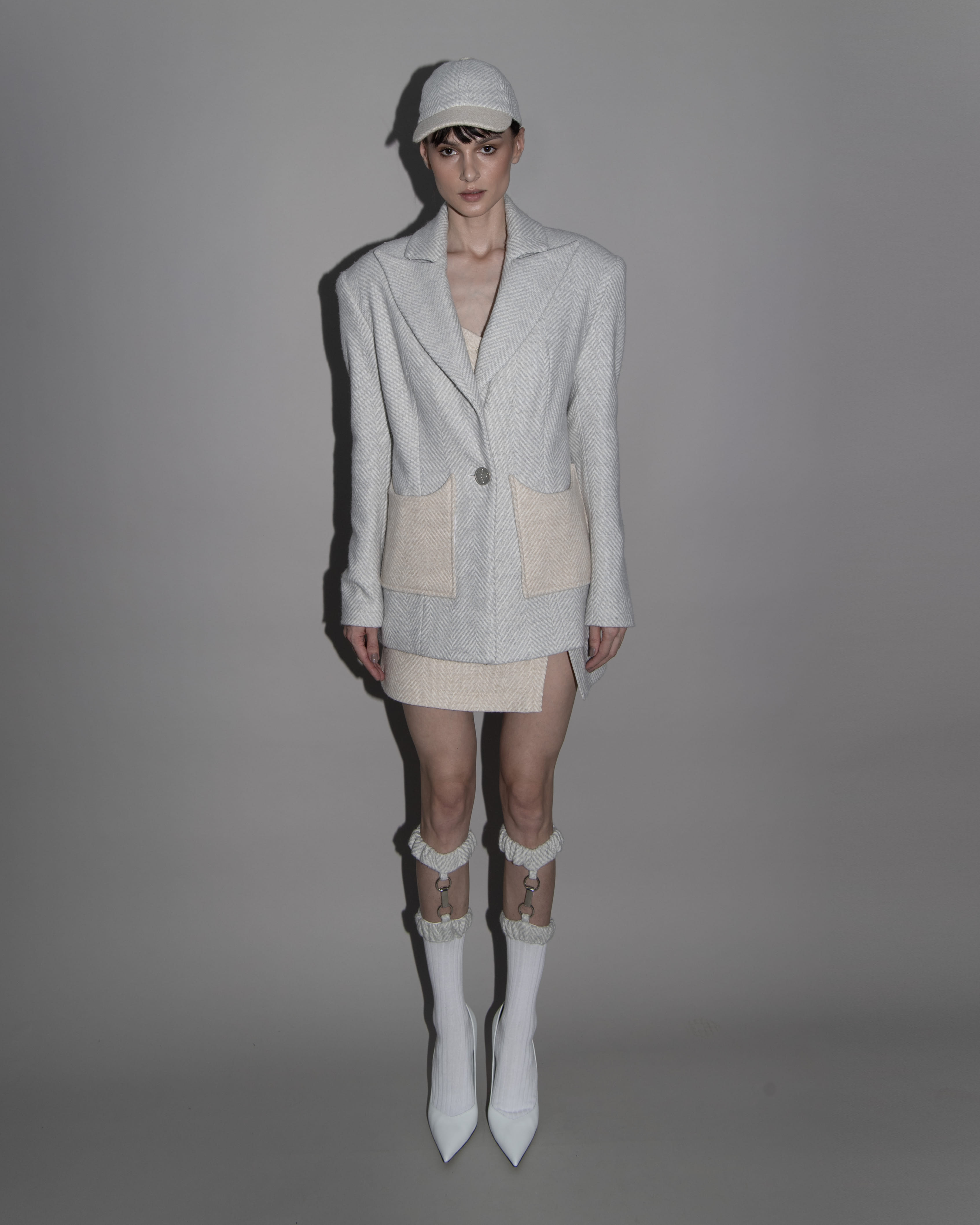 Alpaca tailored jacket in Grey made by Vestiaire d'un Oiseau Libre