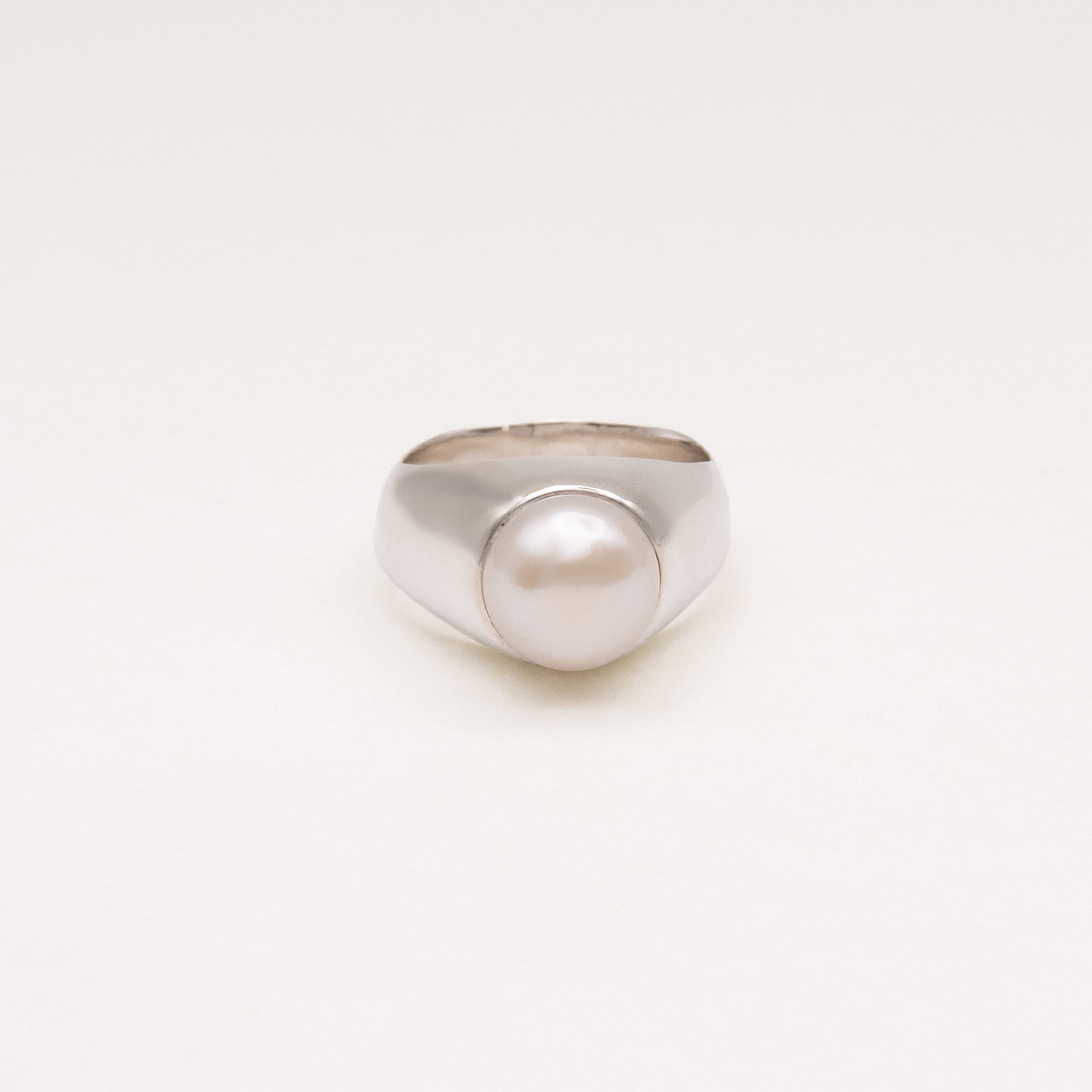 SONO RING made by Carolina De Barros