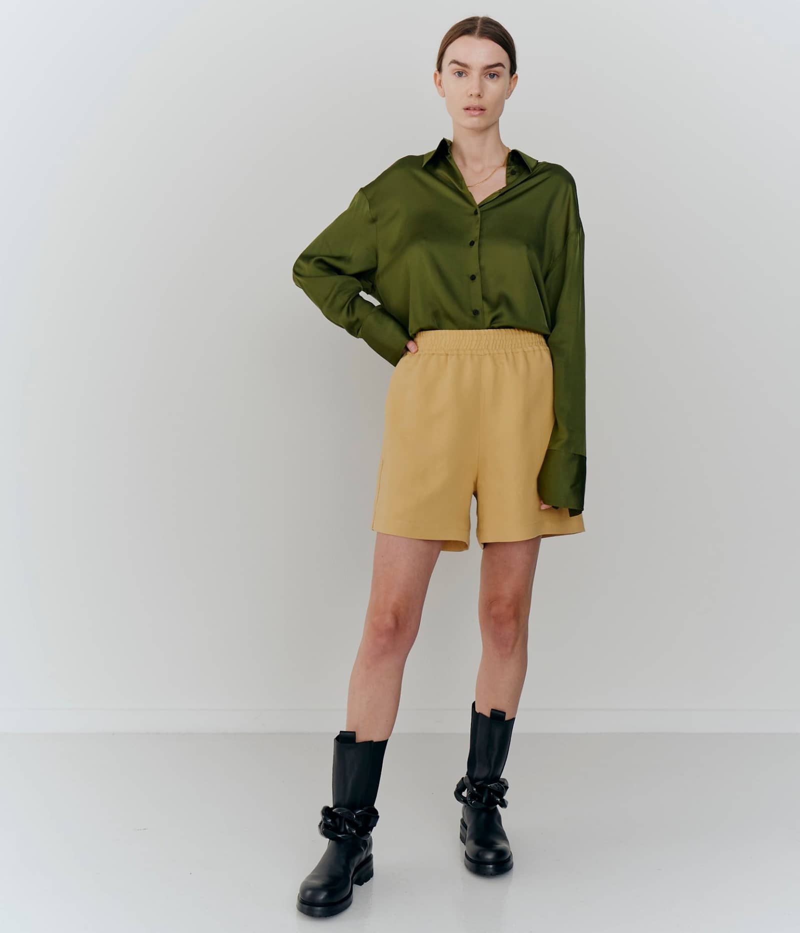 Bruce Shorts - Honey made by HERSKIND