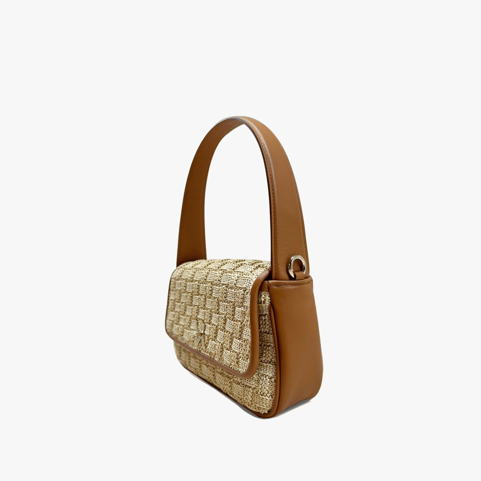 Lulu raffia natural hobo made by Yliana Yepez