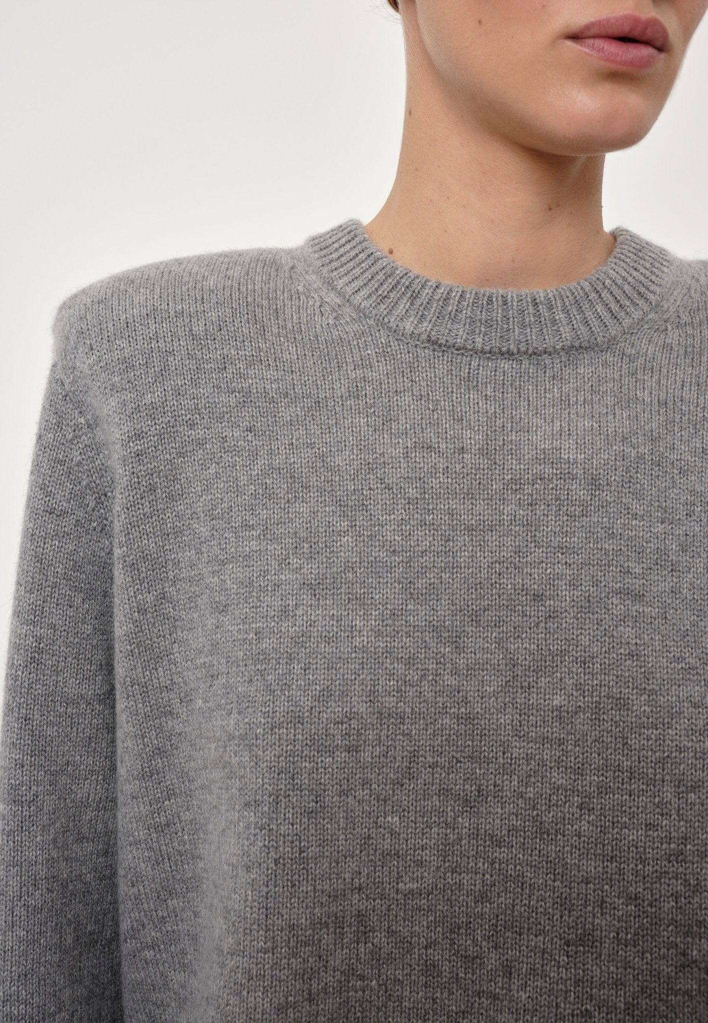 Medina Knit Sweater - Light Grey made by HERSKIND