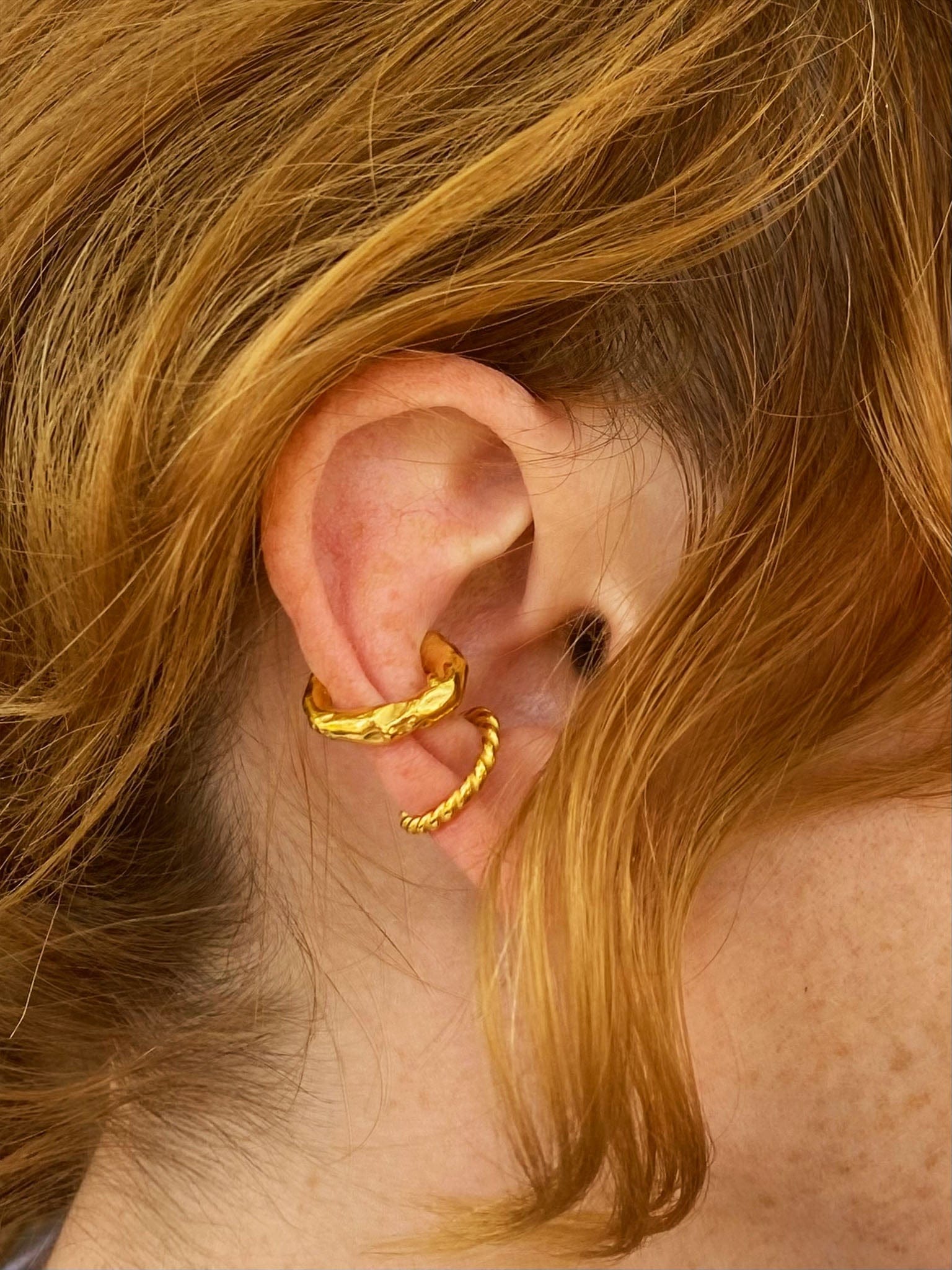 Talisman Ear Cuff Gold in Gold made by Eva Remenyi