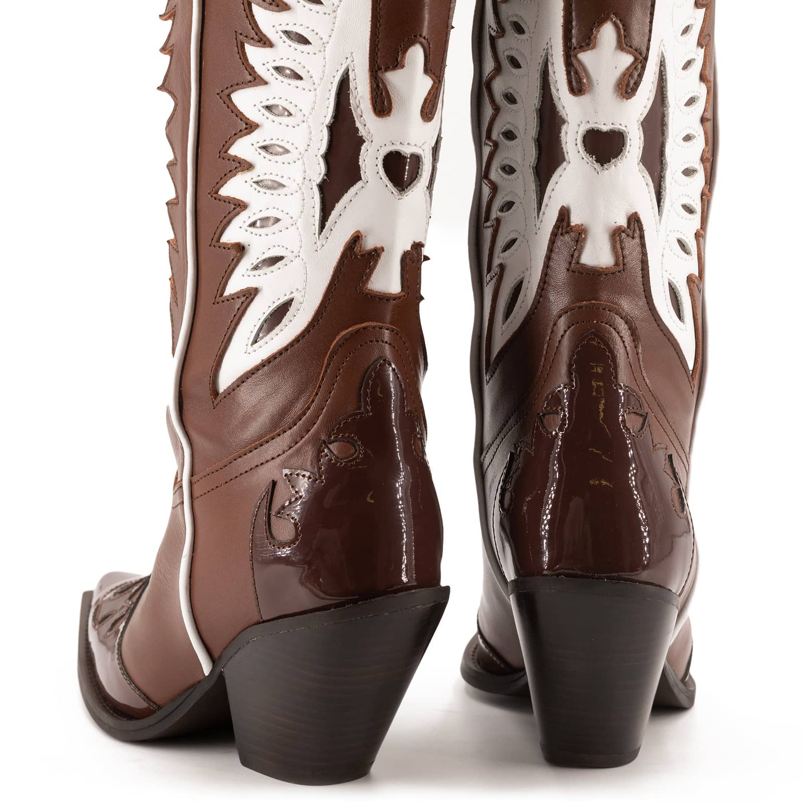 FAR BROWN BOOT made by Toral