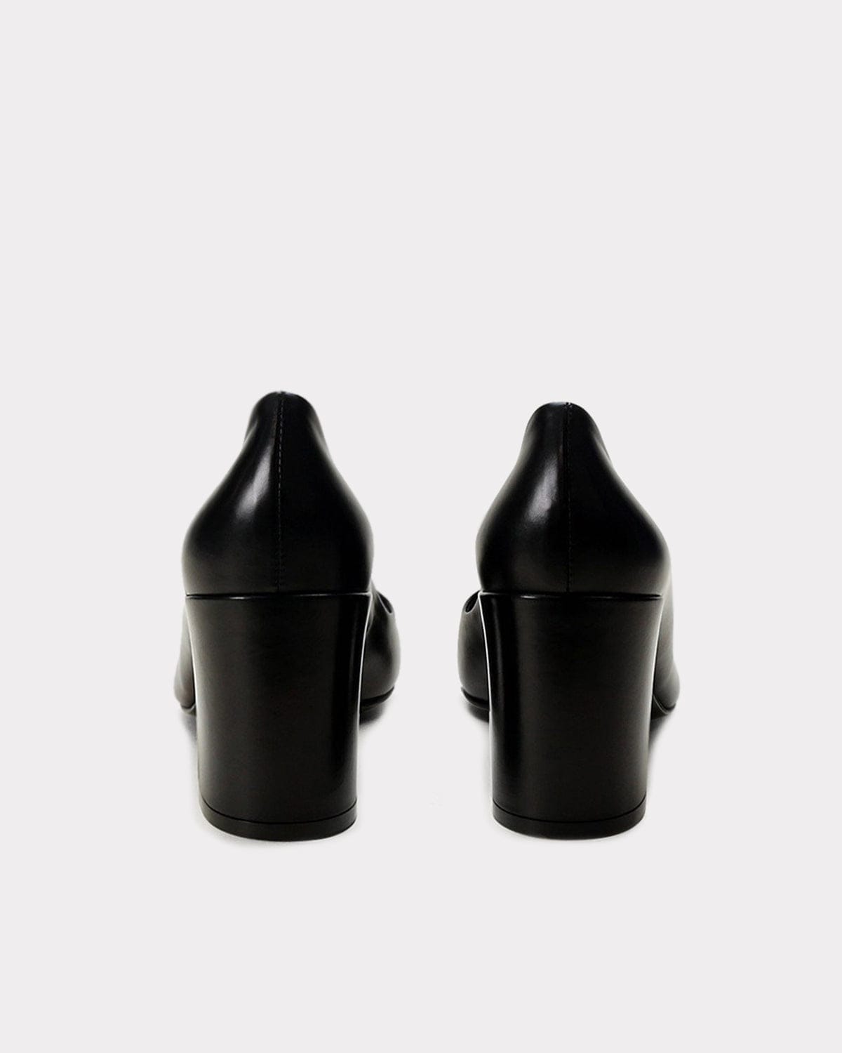 The Perfect Pump - Black made by ESSEN