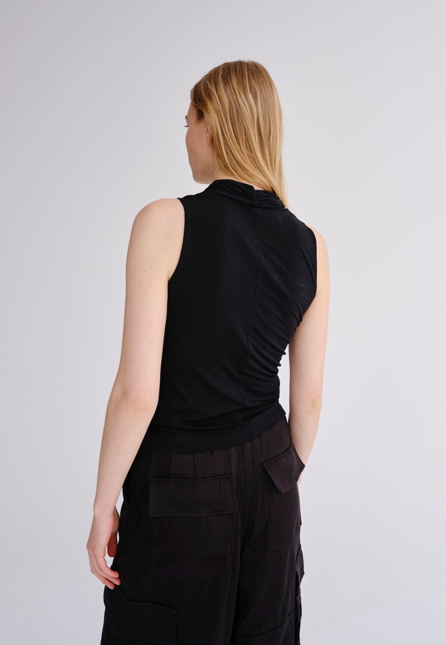 Coco Top - Black made by HERSKIND