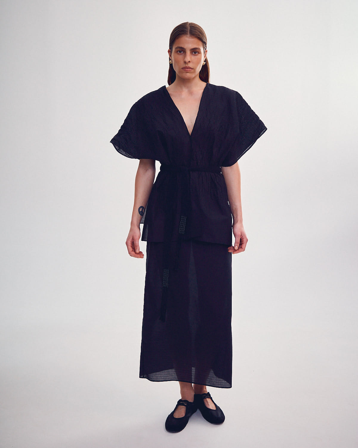SKIRT WITH A TIED BELT made by DELEGAN Clothes