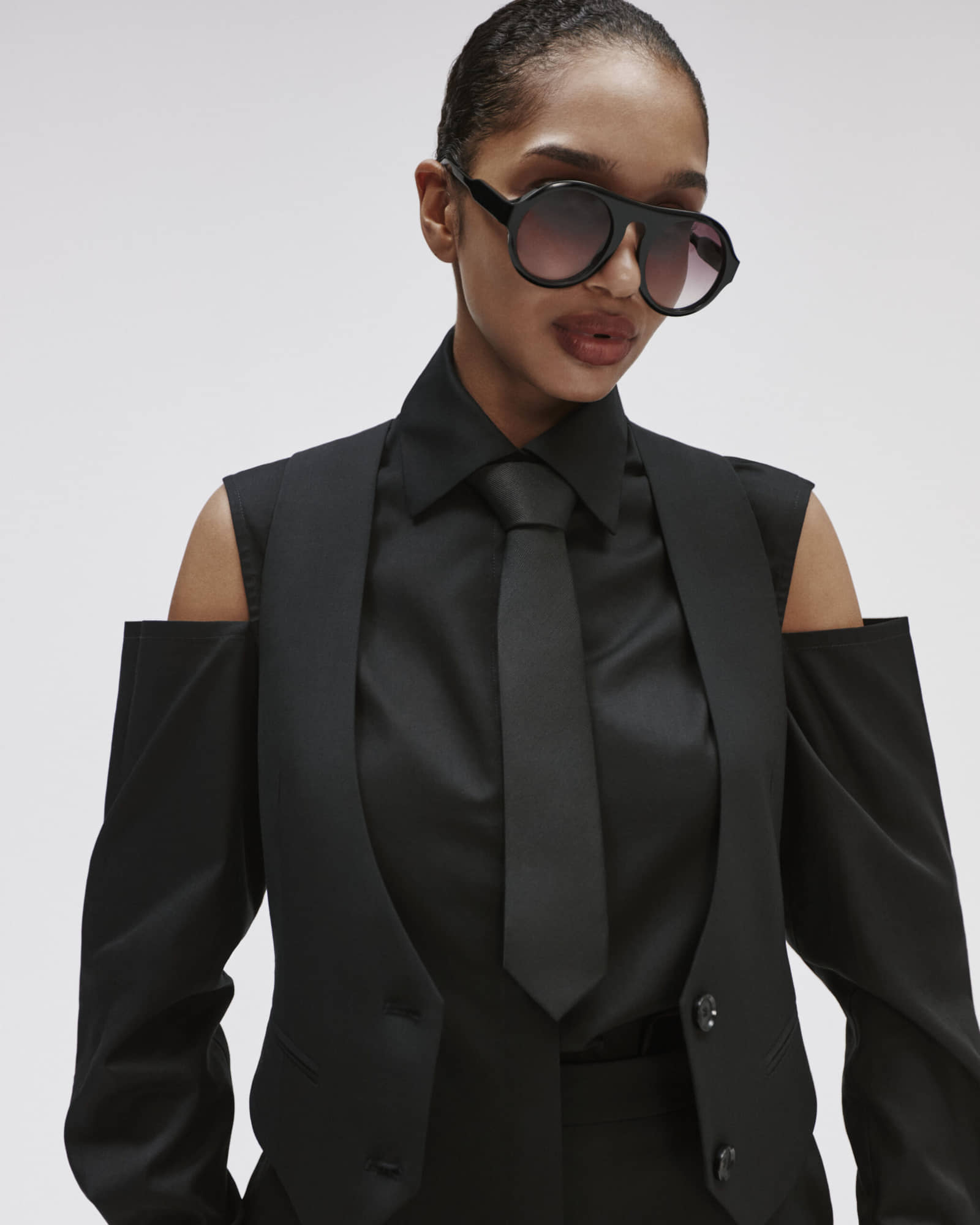 Longline Shirt Tie - Bare Shoulders made by YAVORSKA