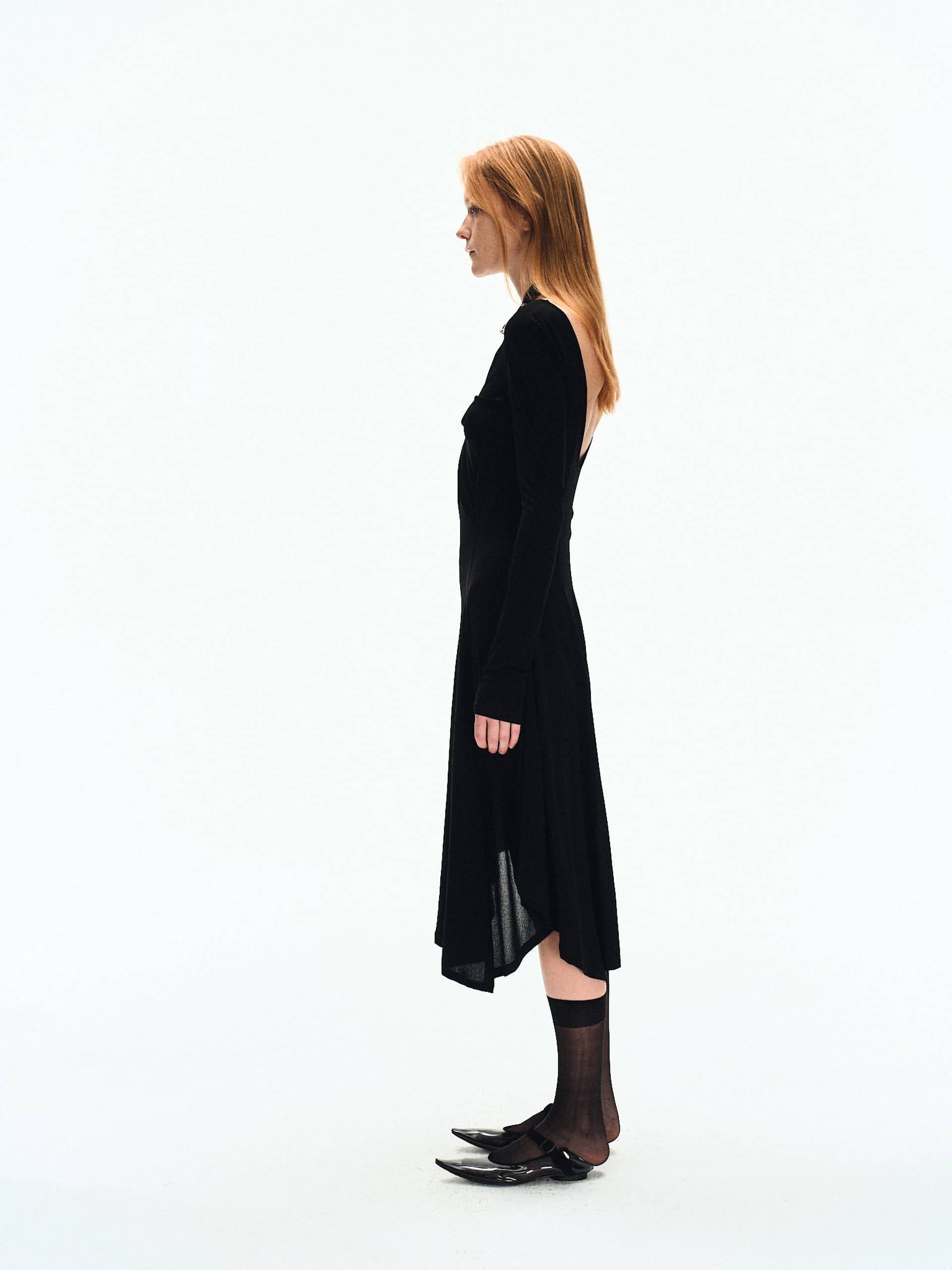 LONG SLEEVE FITTED KNIT DRESS WITH TWISTED DETAILS made by YIBRI