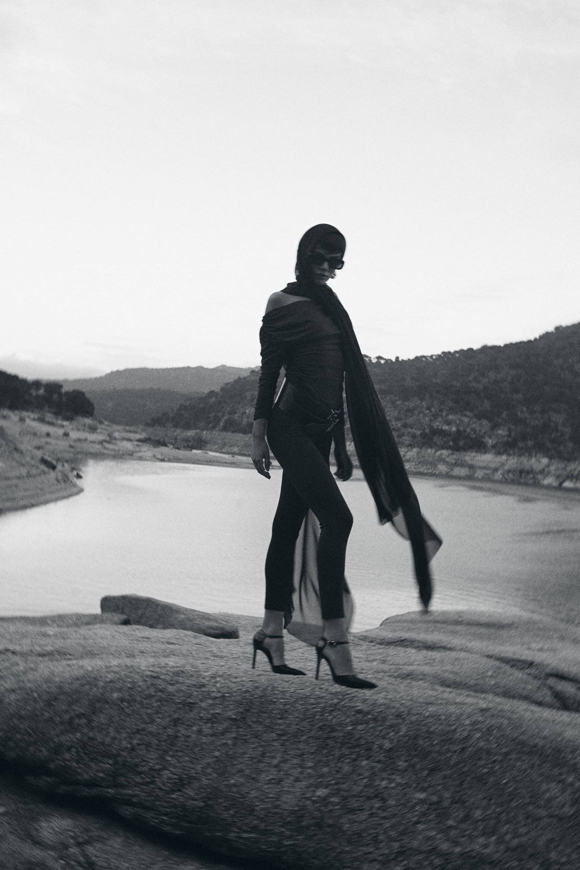 DANIELA TOP BLACK - LIMITED EDITION made by 710 Studio