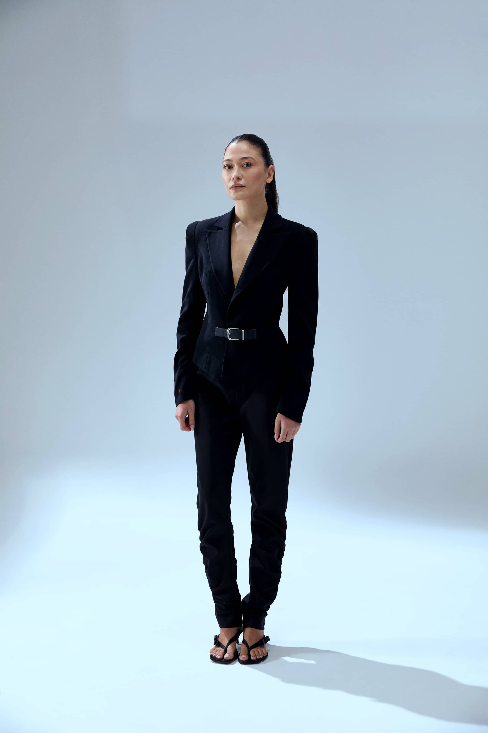 YOUR *ITCH FITTED BLAZER JACKET - JET BLACK made by PCFG