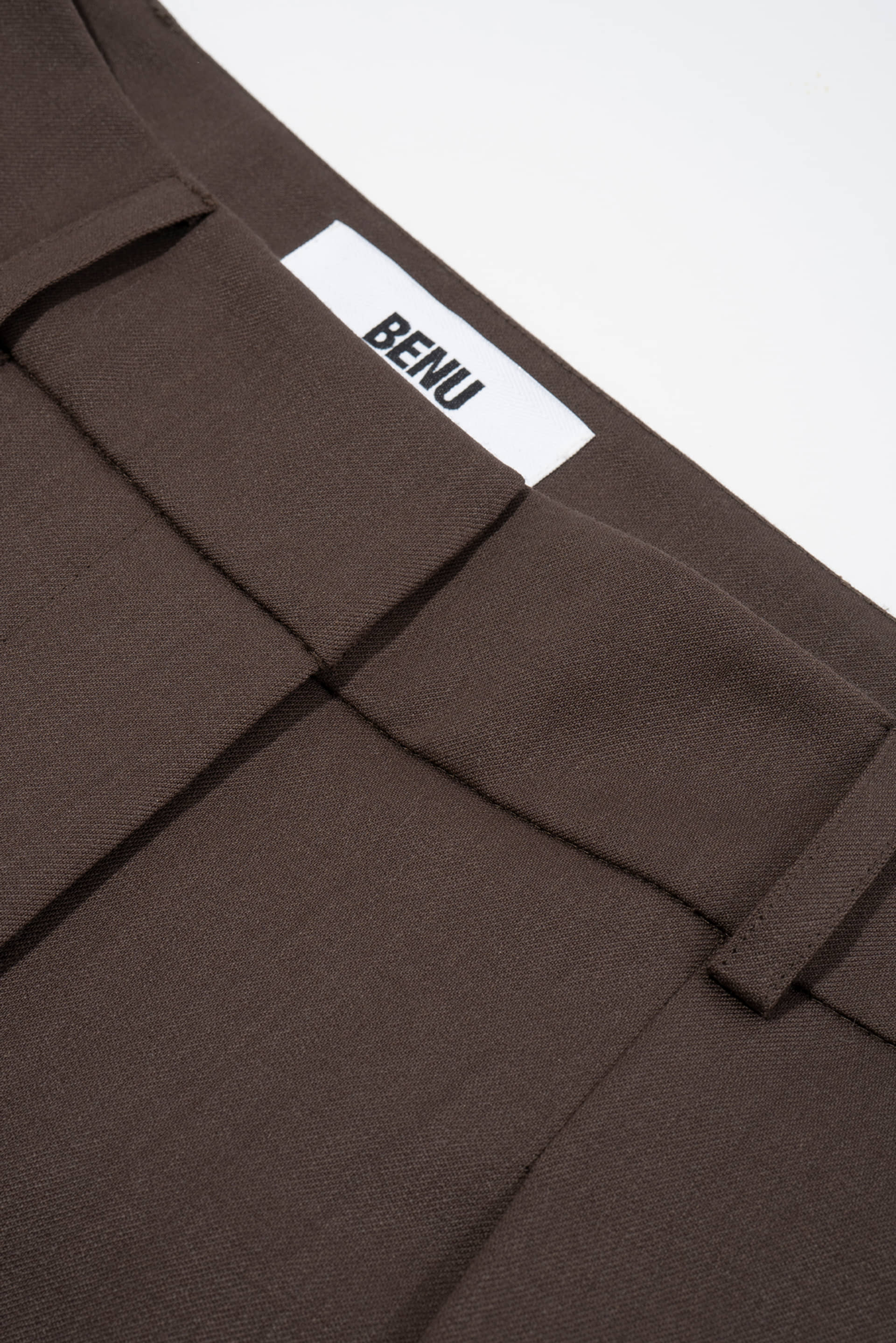 ELEGANT TROUSERS, FASTENED AT THE BOTTOM made by BENU Studio