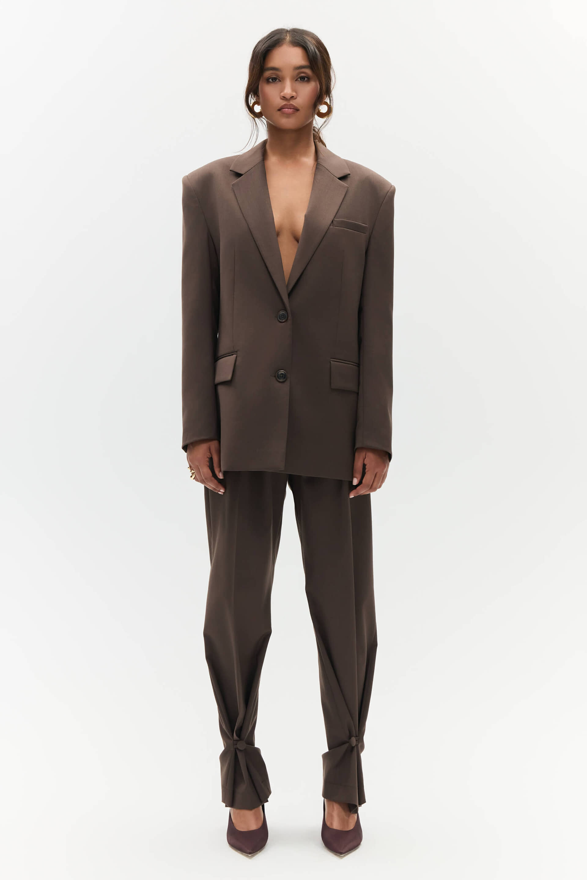 ELEGANT TROUSERS, FASTENED AT THE BOTTOM made by BENU Studio