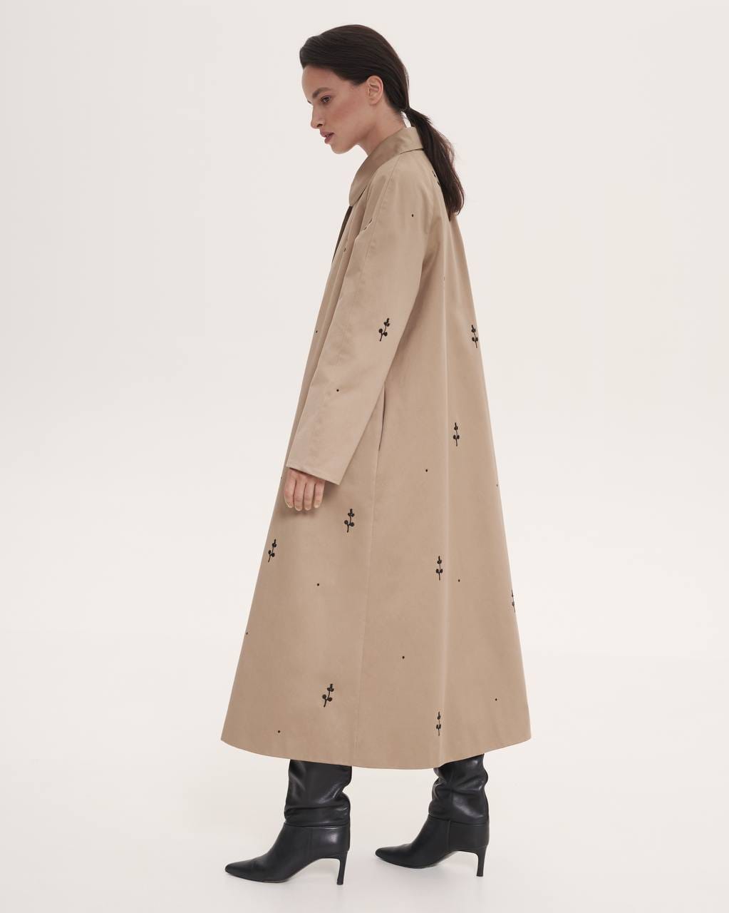 Beige Trench Coat made by DELEGAN Clothes